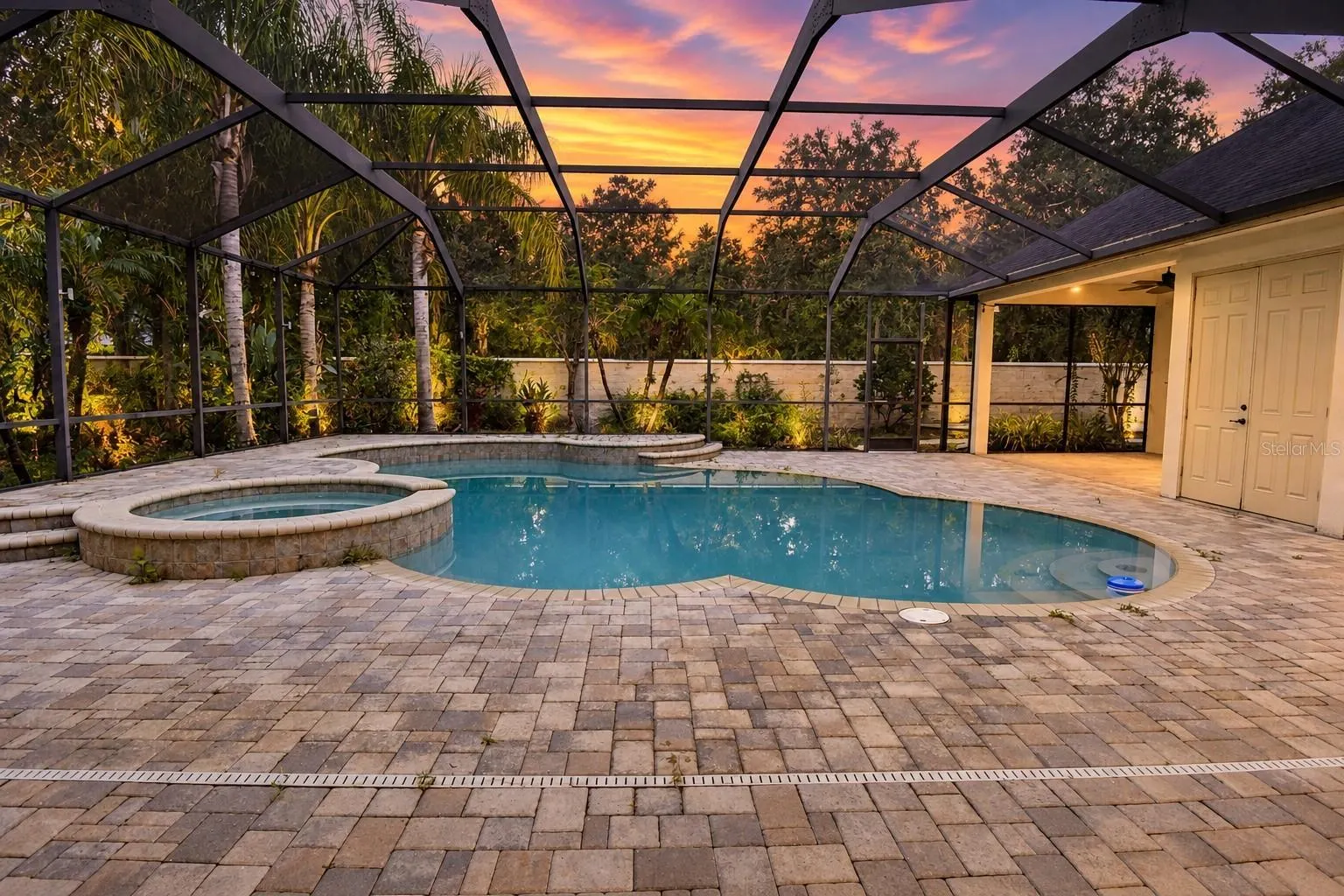 918 SHOALS LANDING DR