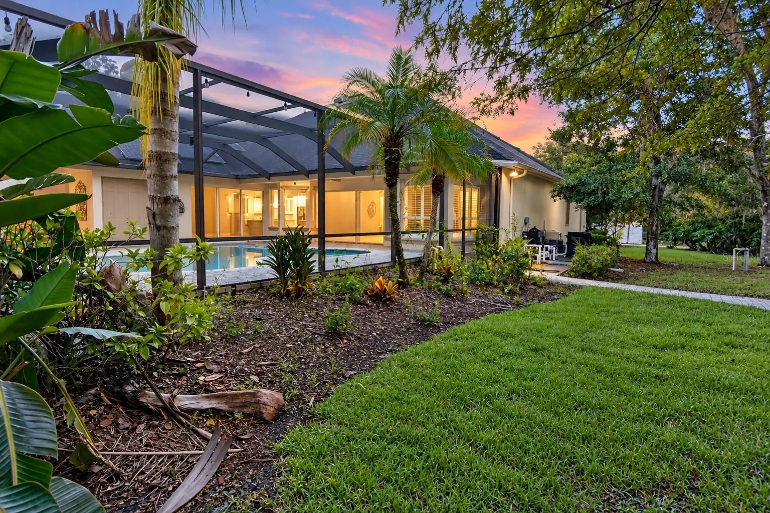 918 SHOALS LANDING DR