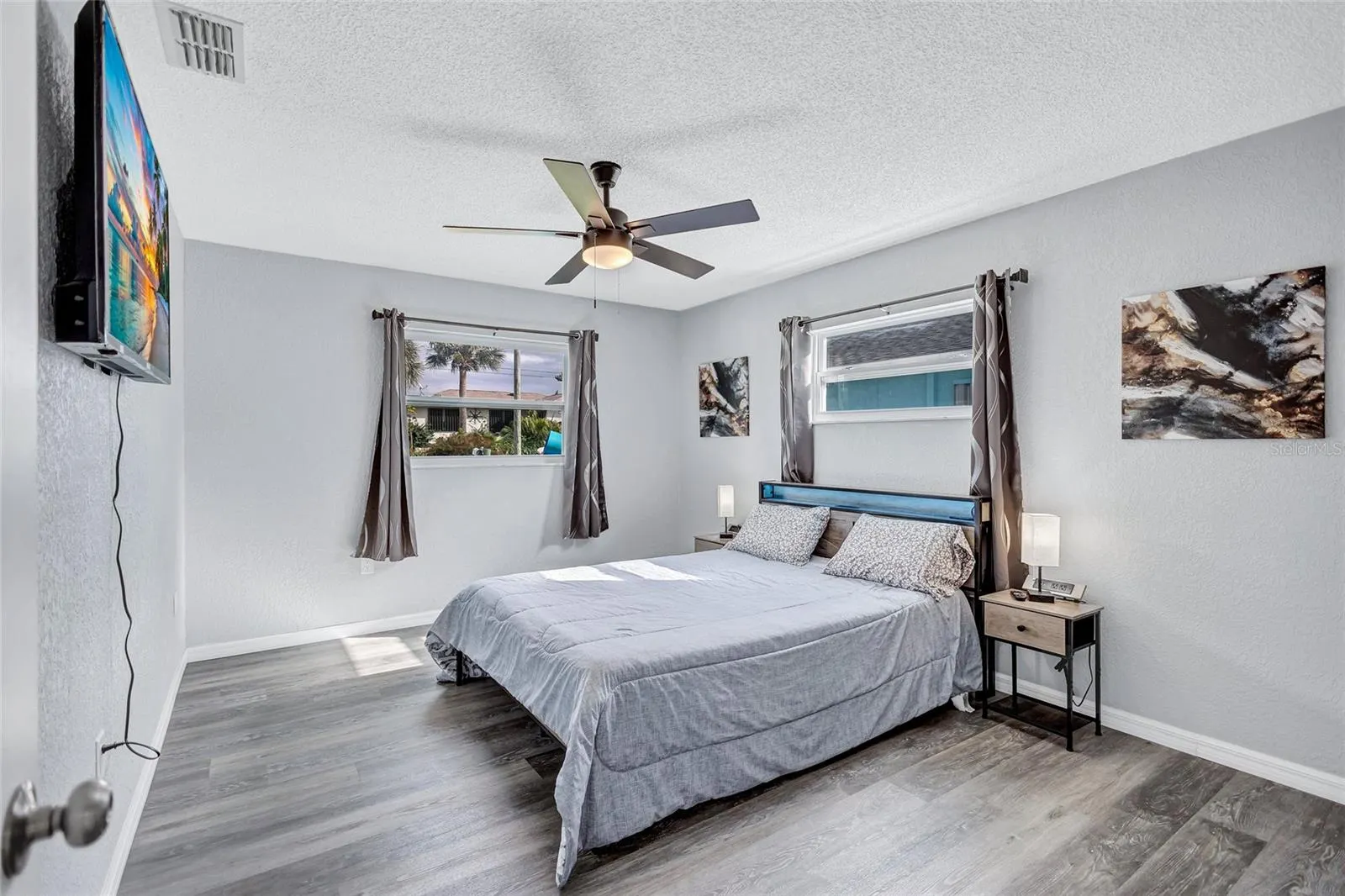 3405 POINSETTIA DR