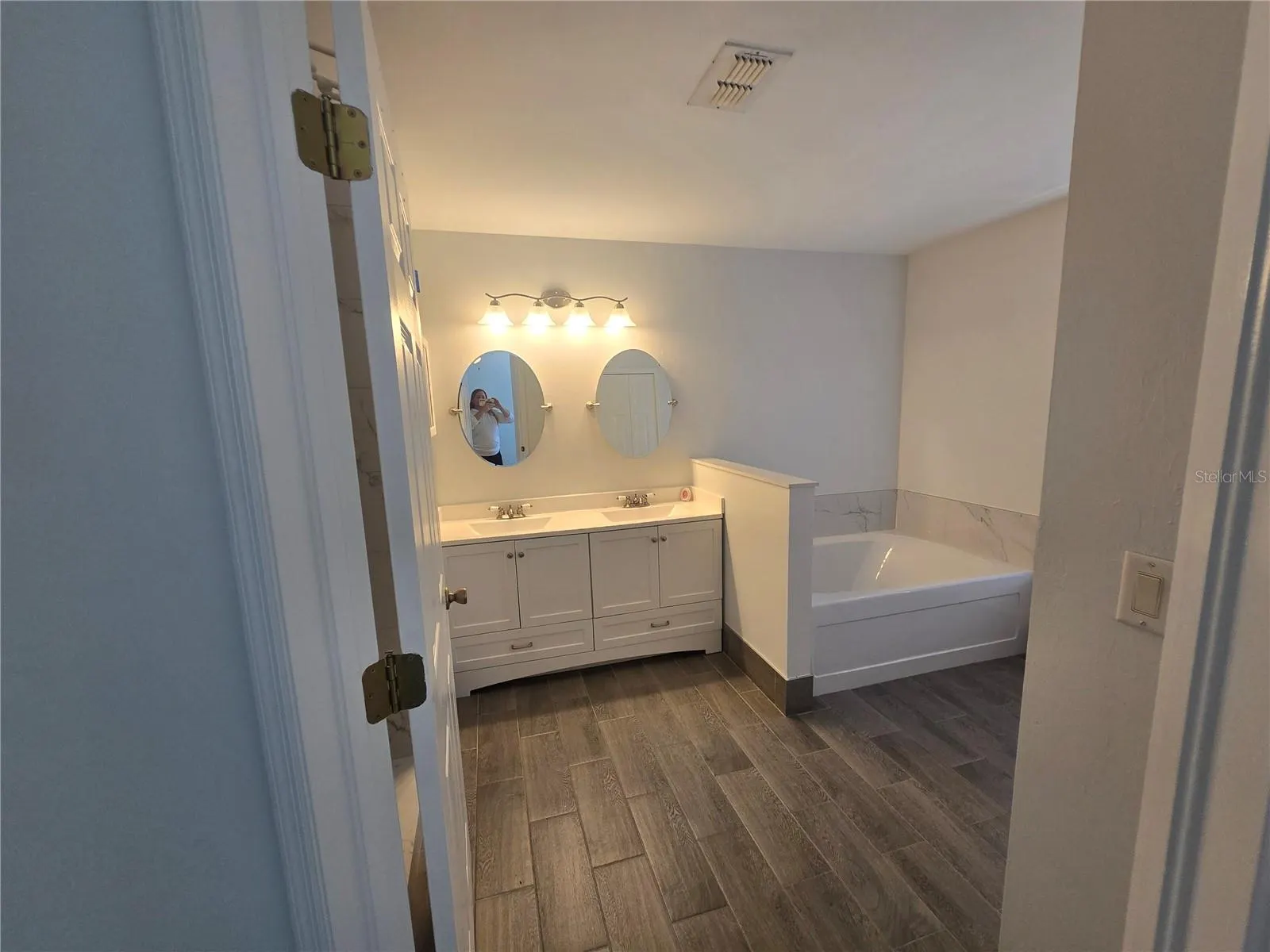 119 NW 3RD PL