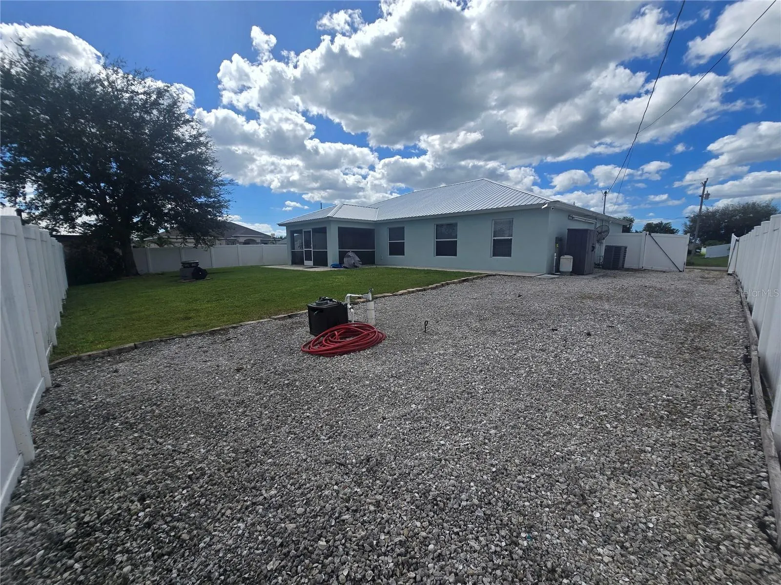 119 NW 3RD PL