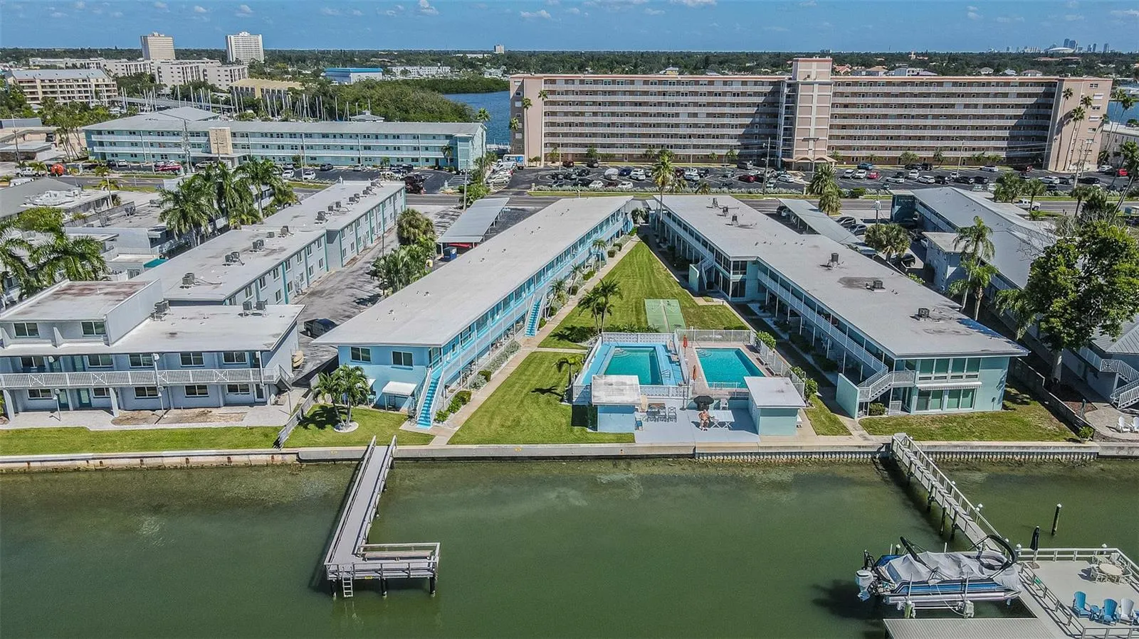 1834 SHORE DR S #4 #4