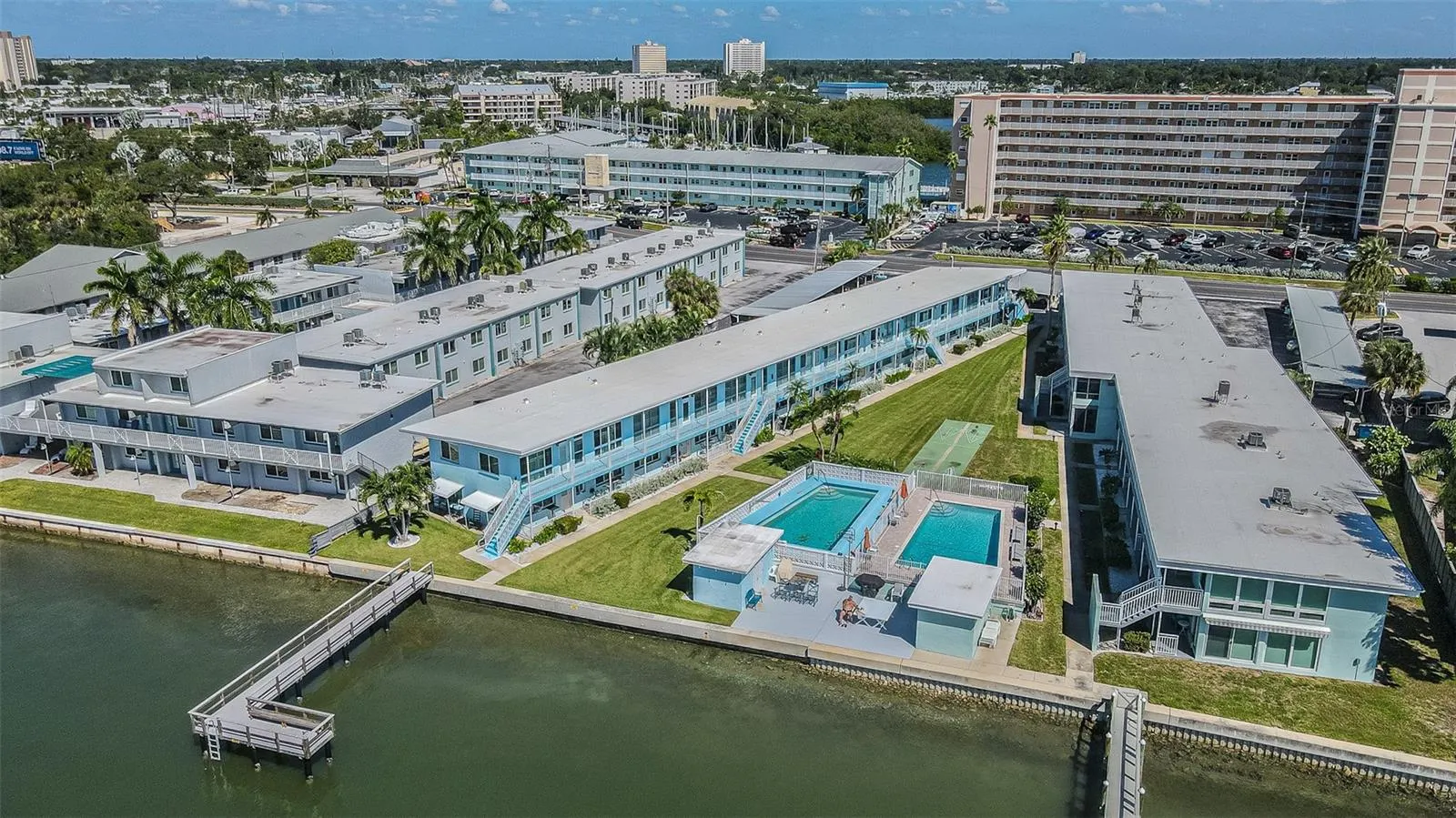 1834 SHORE DR S #4 #4