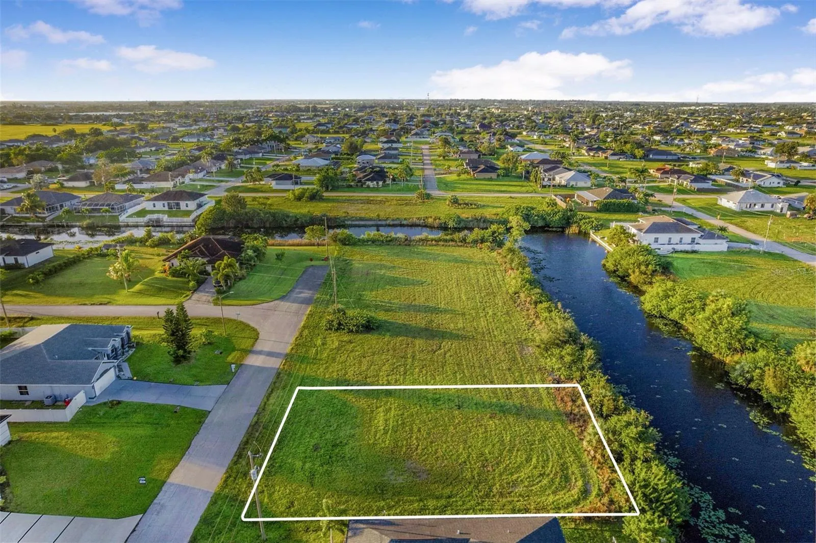 1324 NW 13TH PL