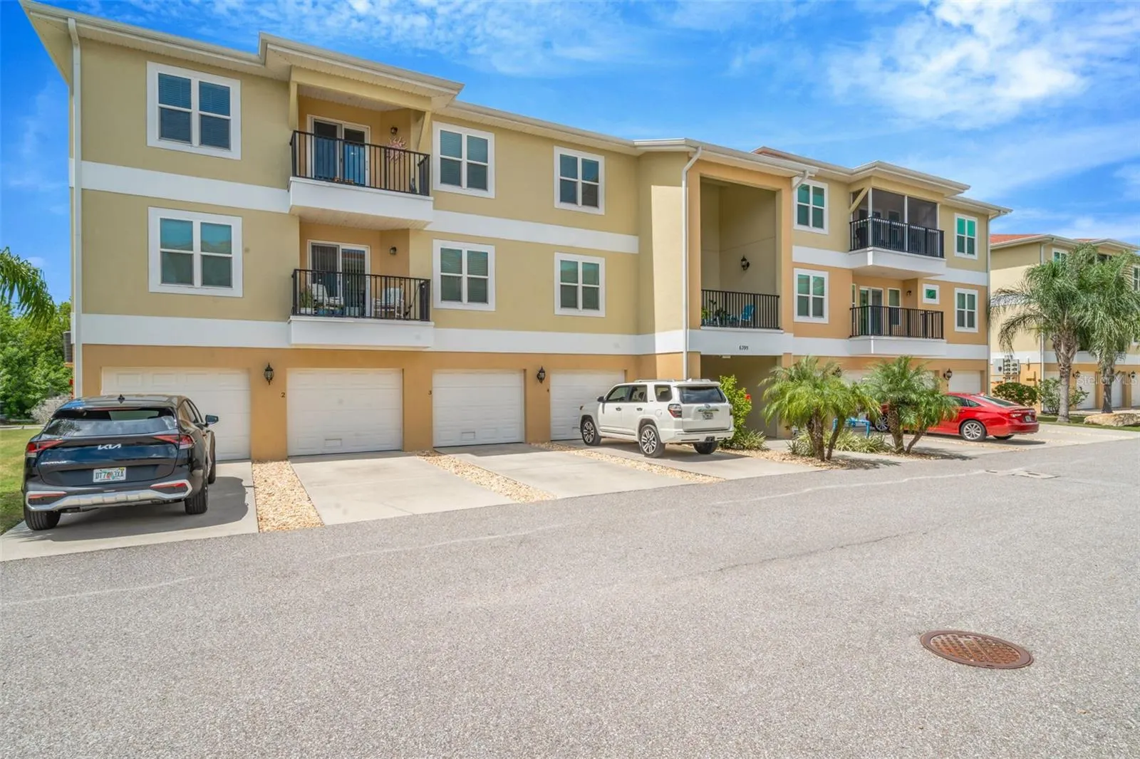 6395 BANYAN BLVD #301 #301