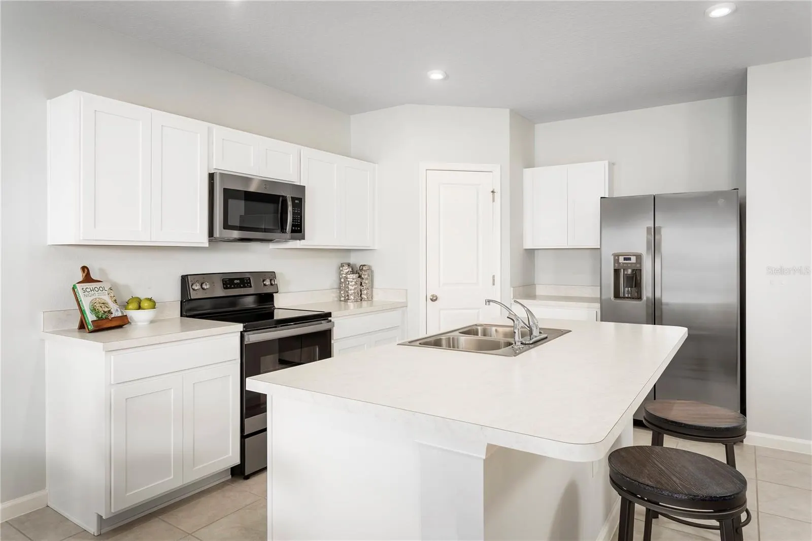 4214 CATTAIL MARSH DR