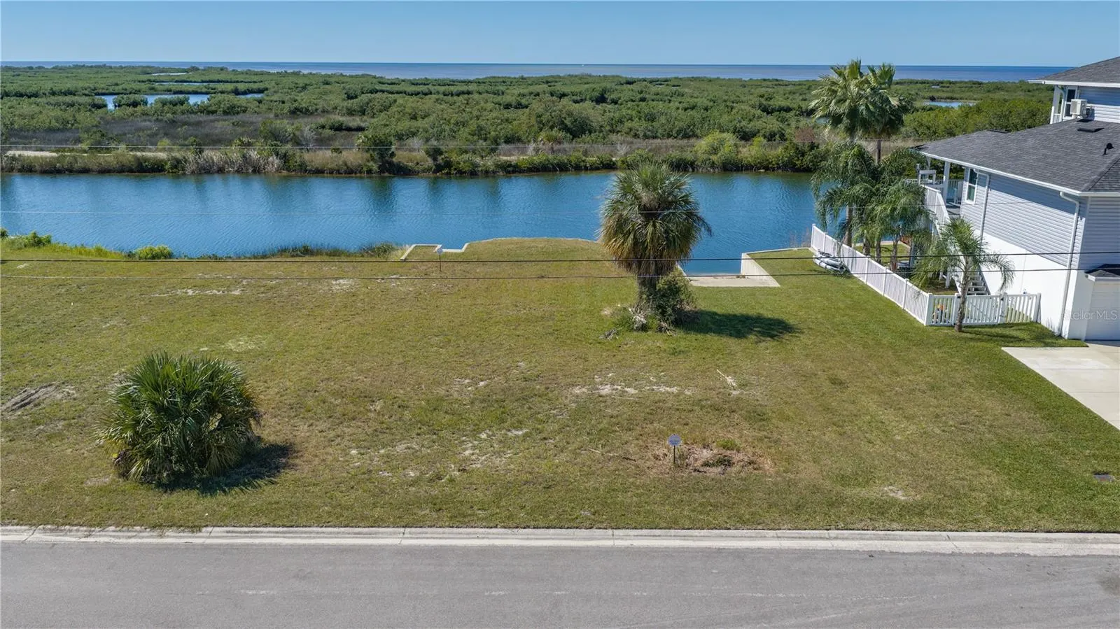 3335 TURKS CAP DR
