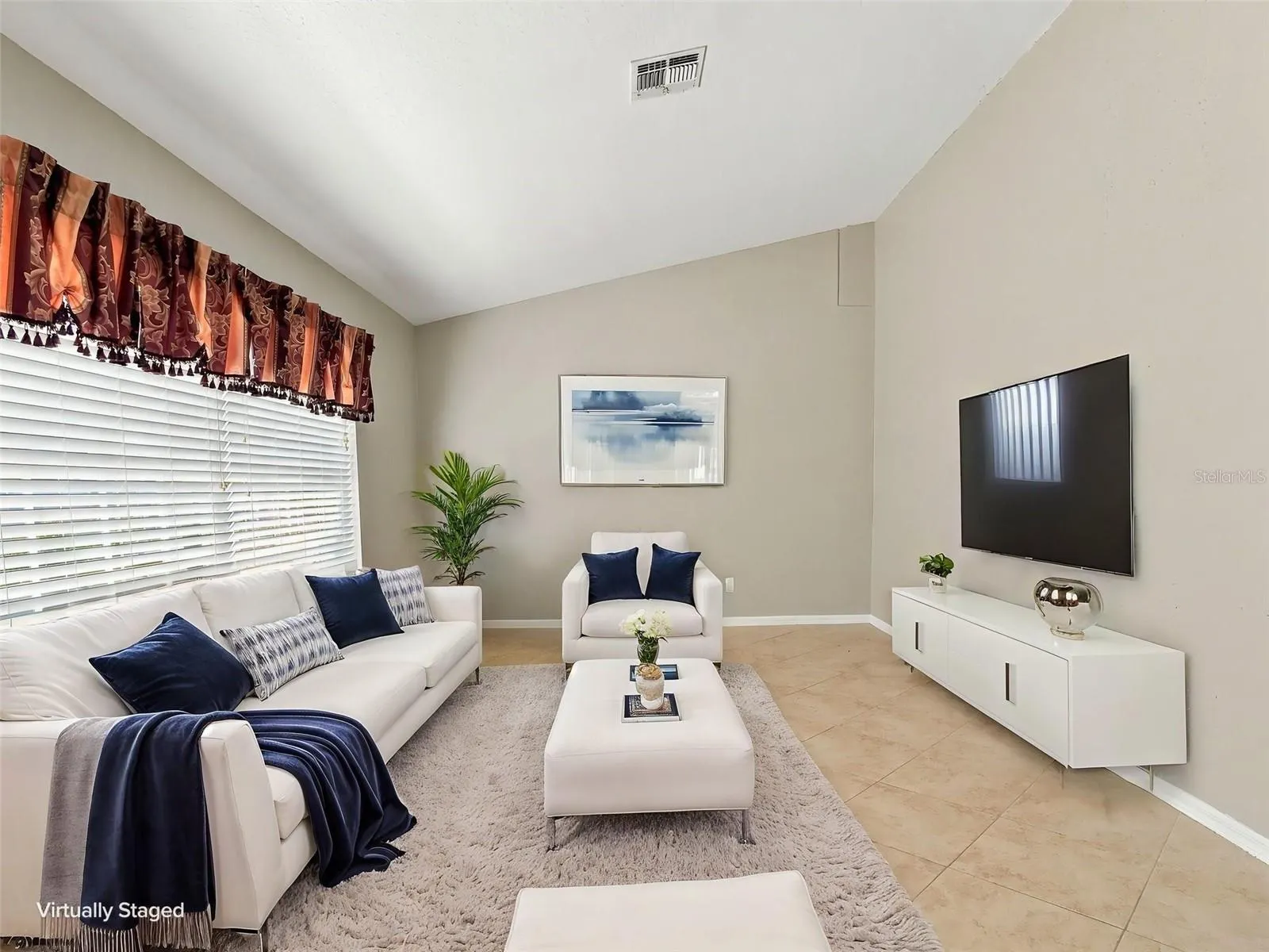 8175 WINDING OAK LN