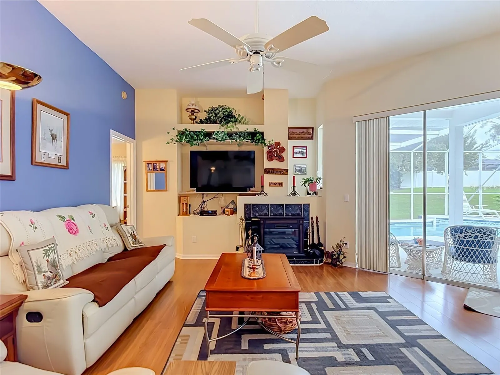10033 FOUNTAIN COURT