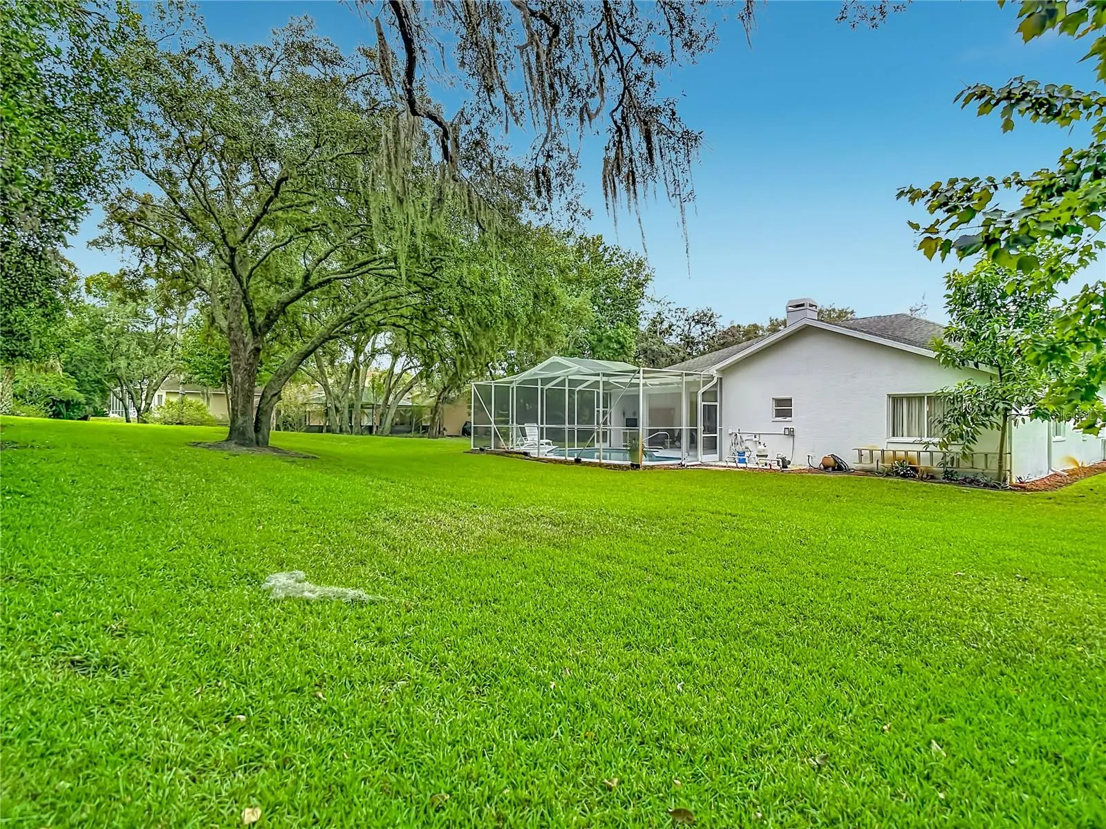 10033 FOUNTAIN COURT