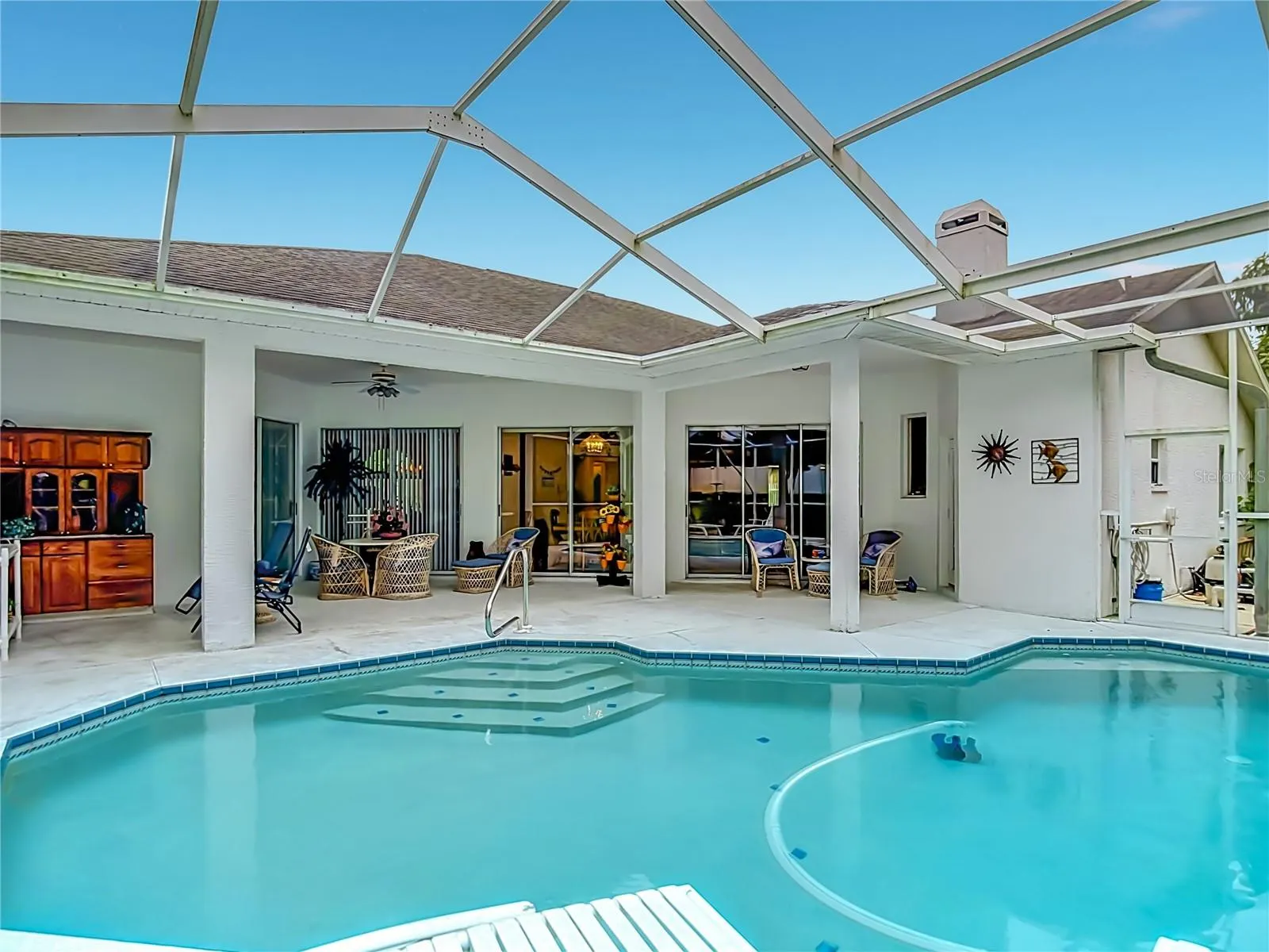 10033 FOUNTAIN COURT