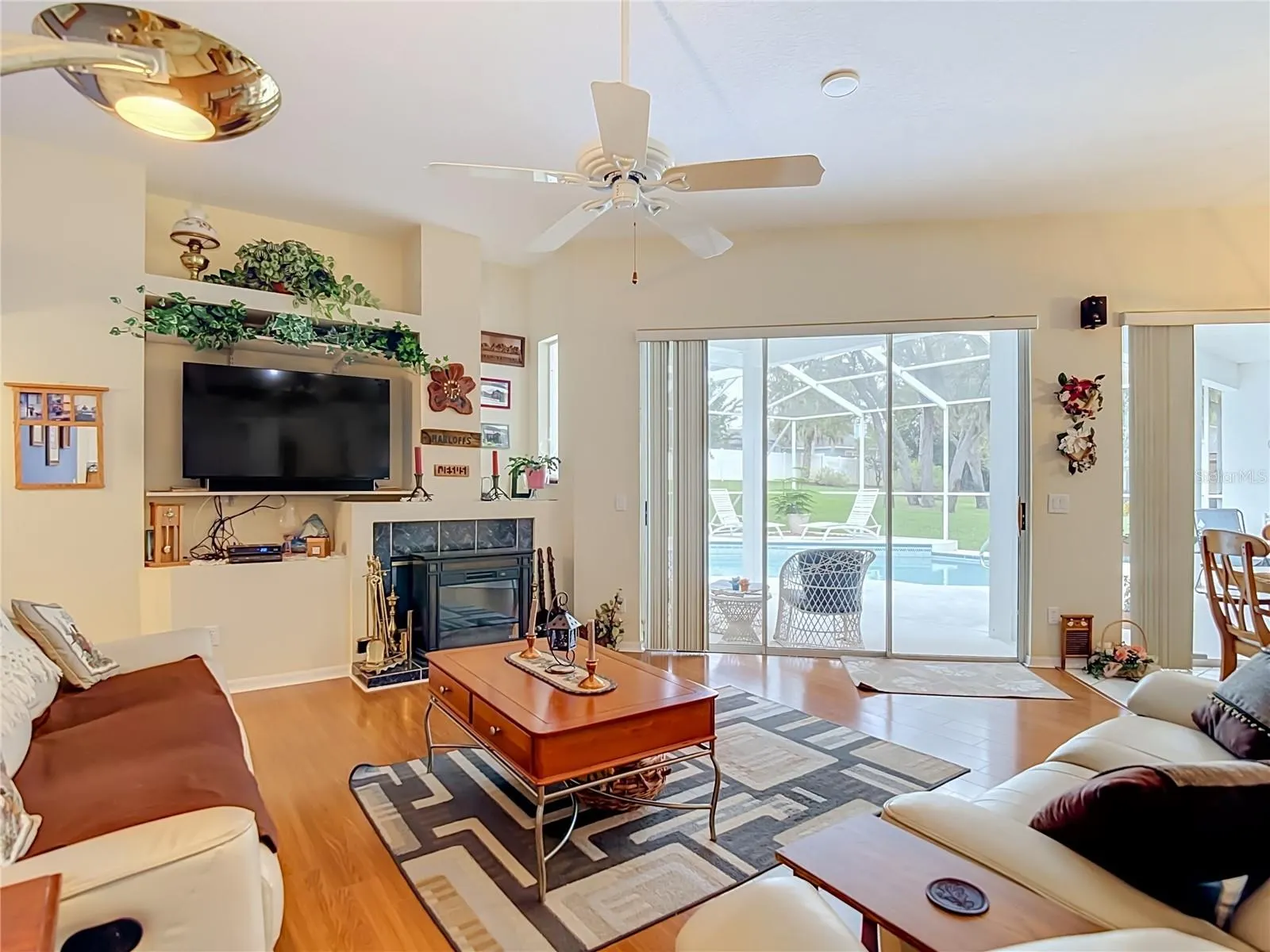 10033 FOUNTAIN COURT