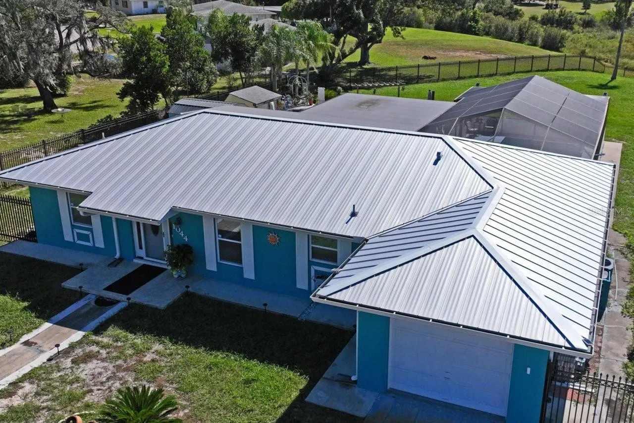1044 SAVOY CT