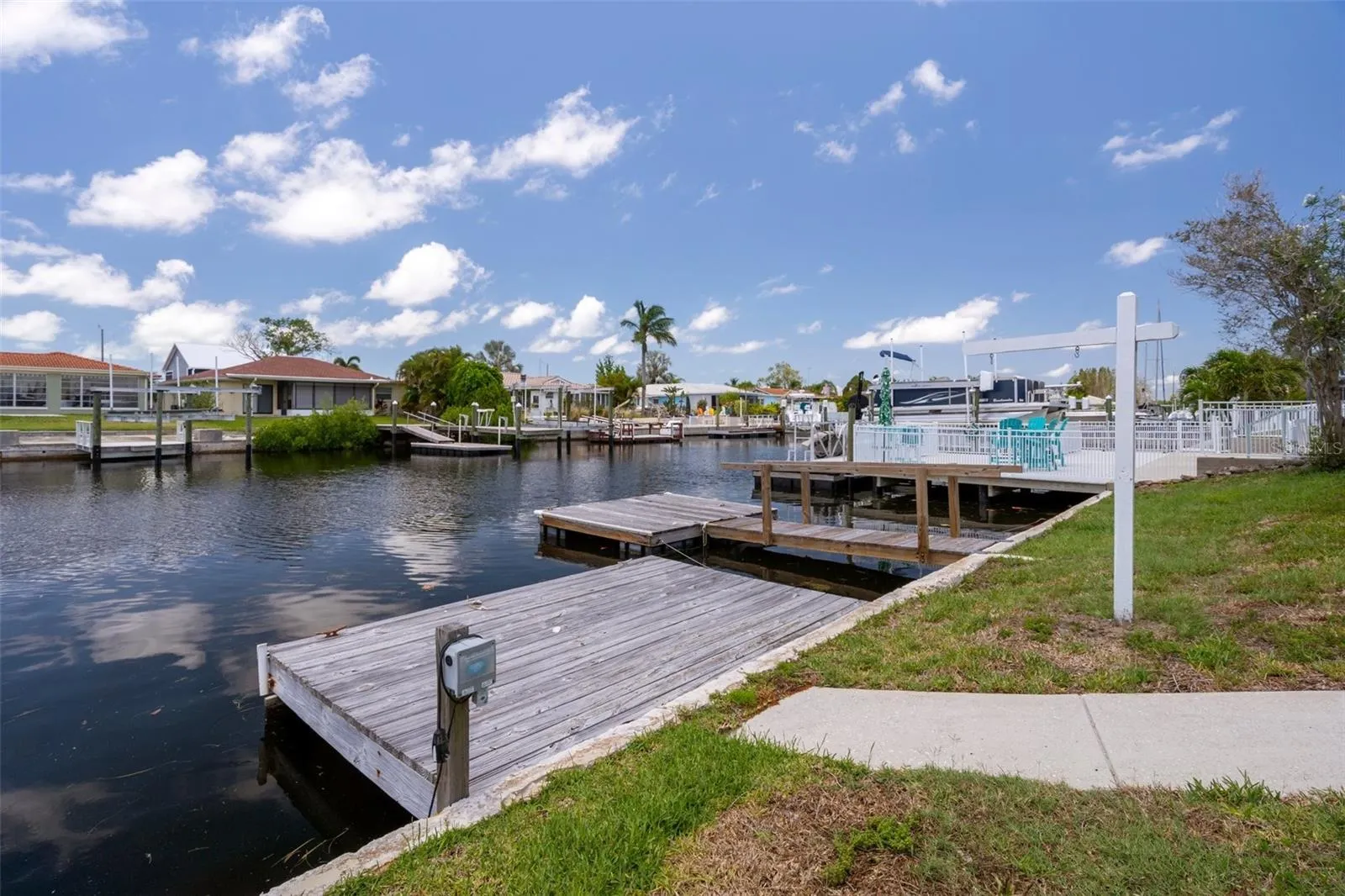 4937 DORY DR