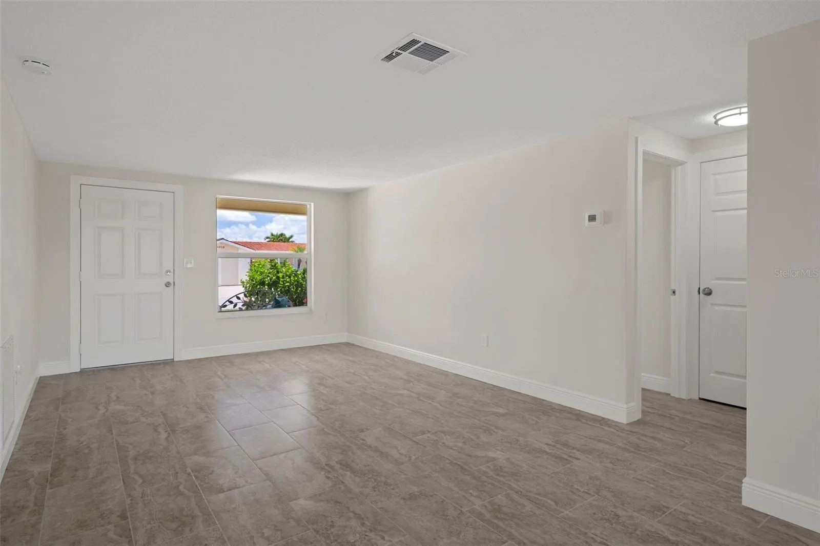 4937 DORY DR