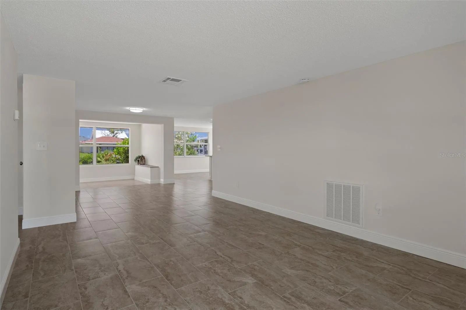 4937 DORY DR
