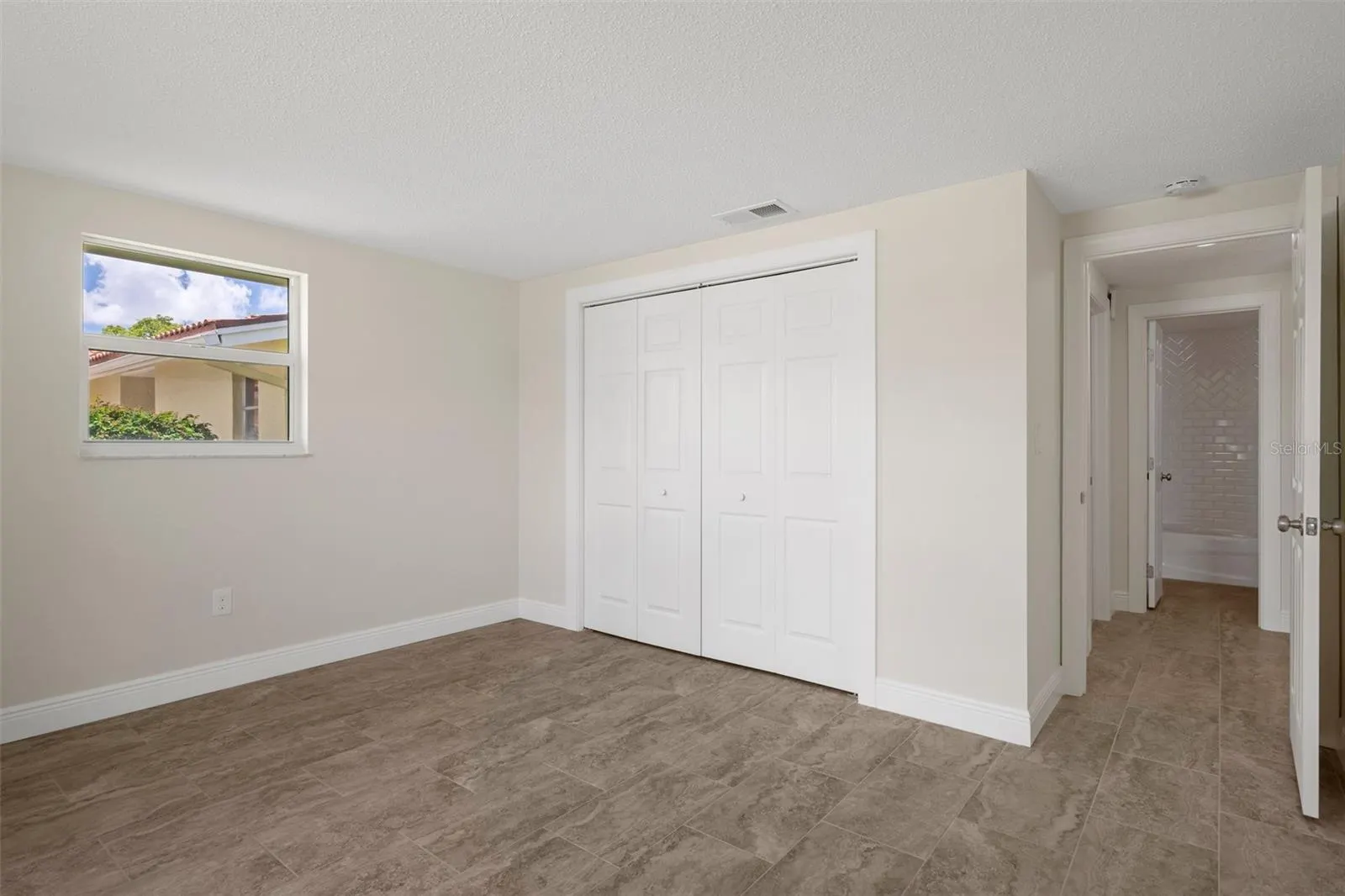 4937 DORY DR