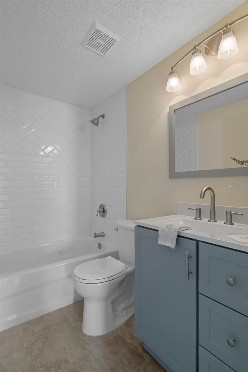 4937 DORY DR