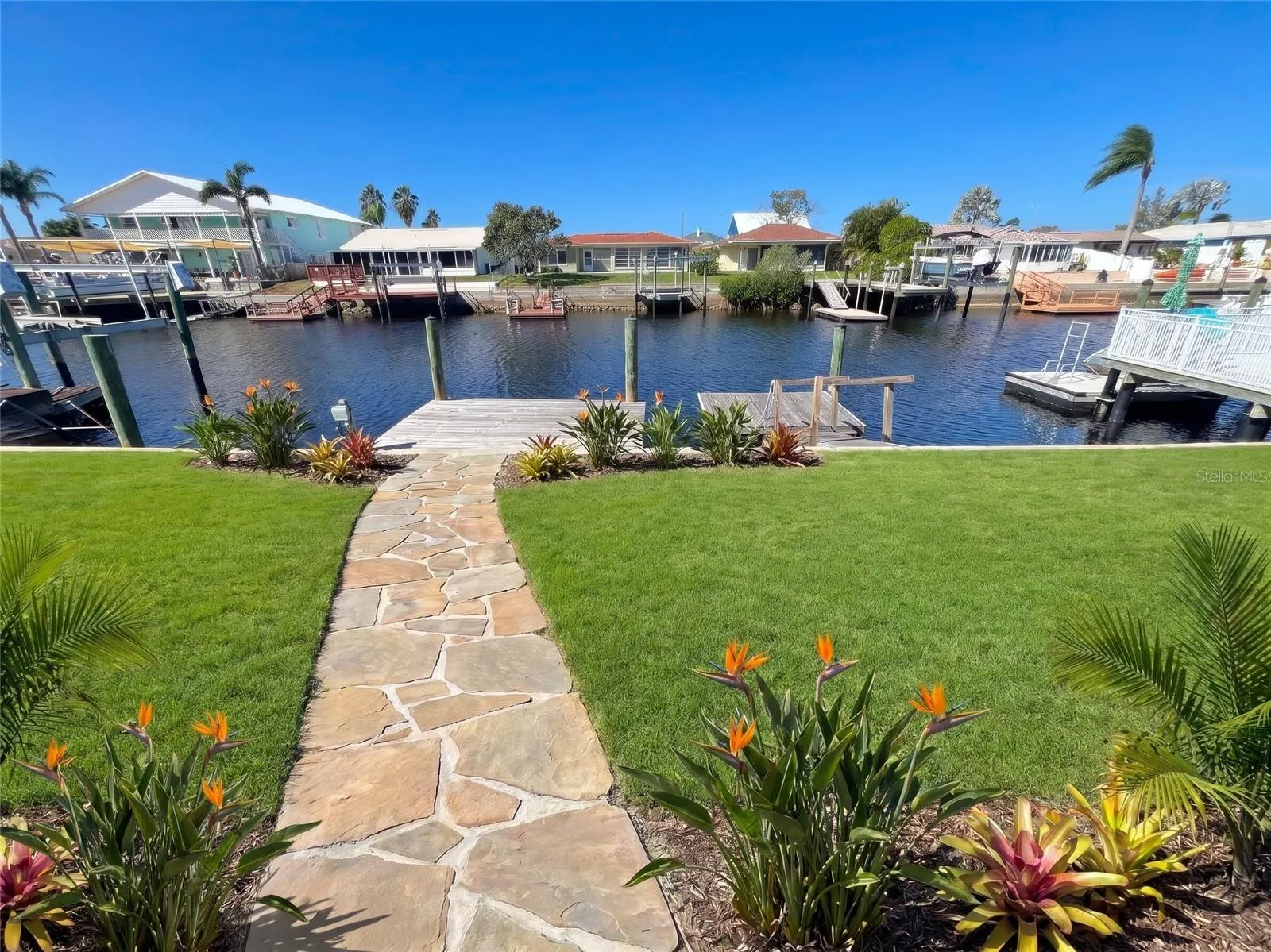 4937 DORY DR
