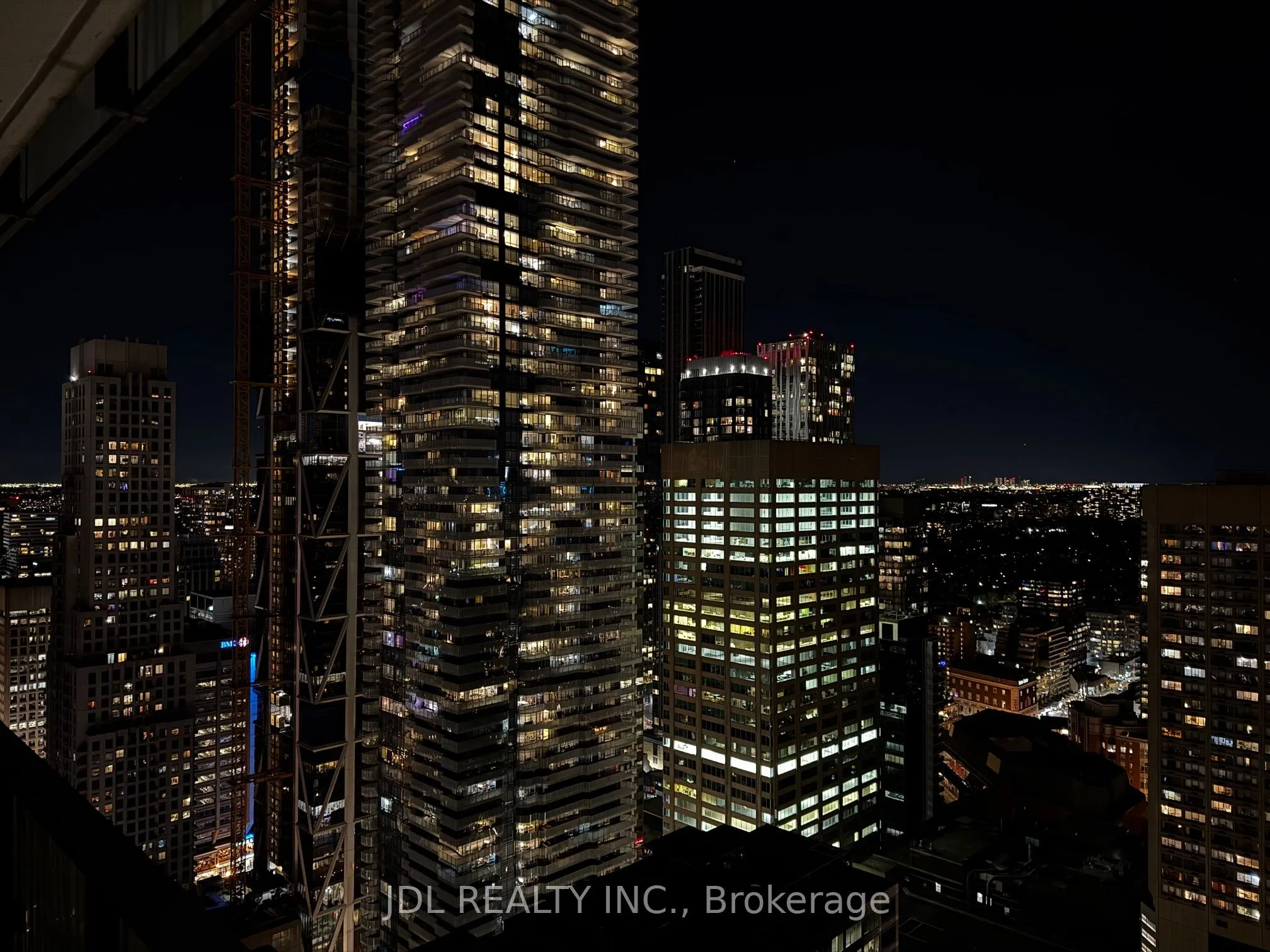 42 Charles Street E, #4107