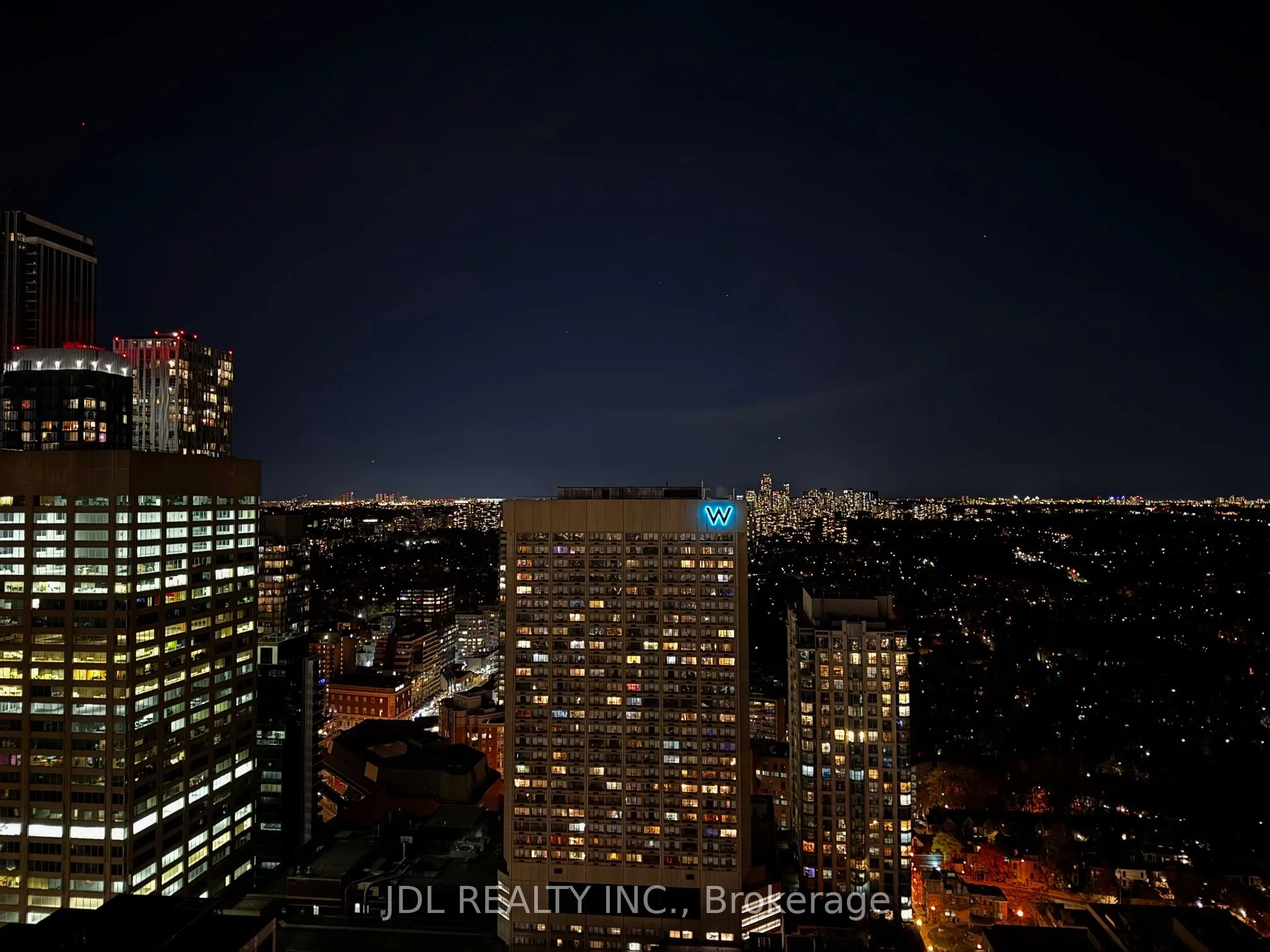 42 Charles Street E, #4107