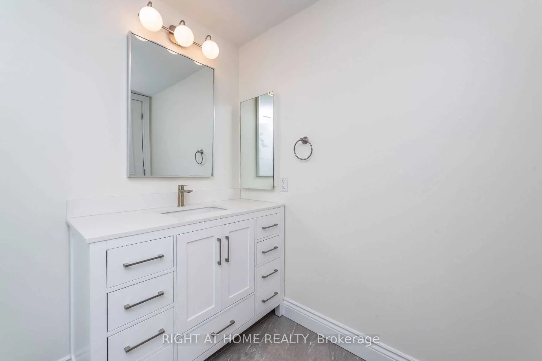 10 Old York Mills Road, #511