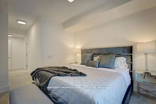 3 Southvale Drive, #301