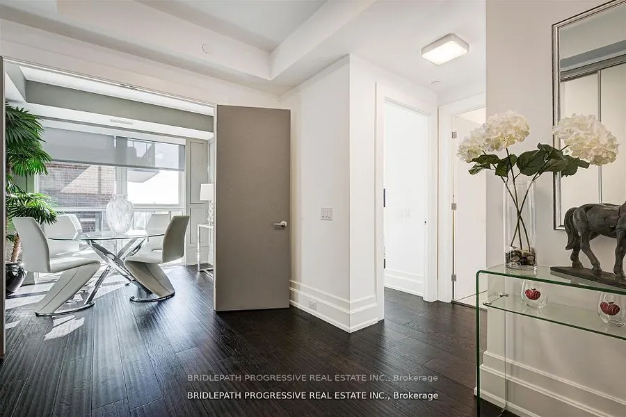 3 Southvale Drive, #401