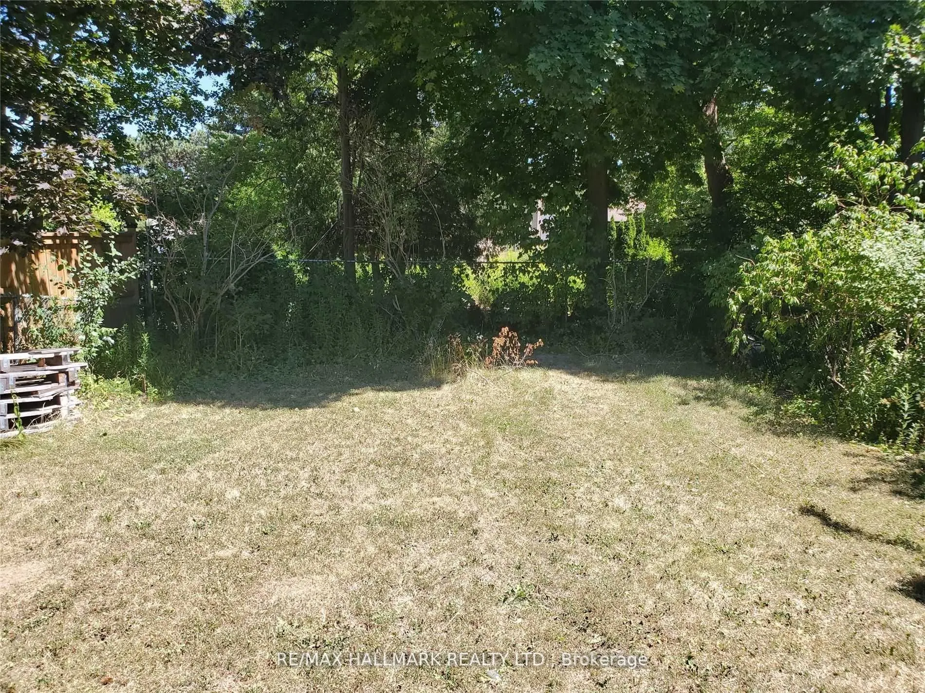 183 Maxome Avenue