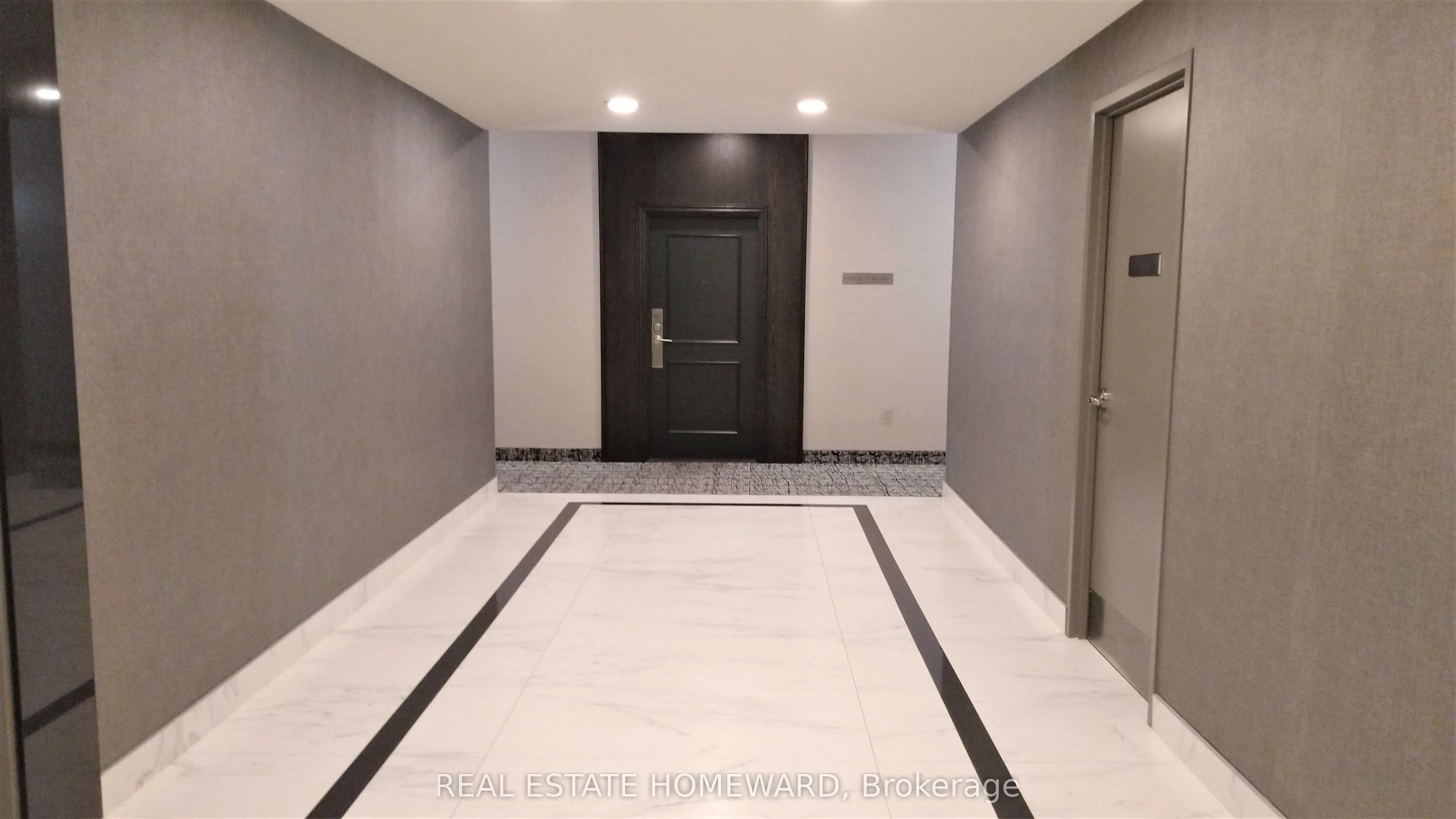 1 Leaside Park Drive, #417