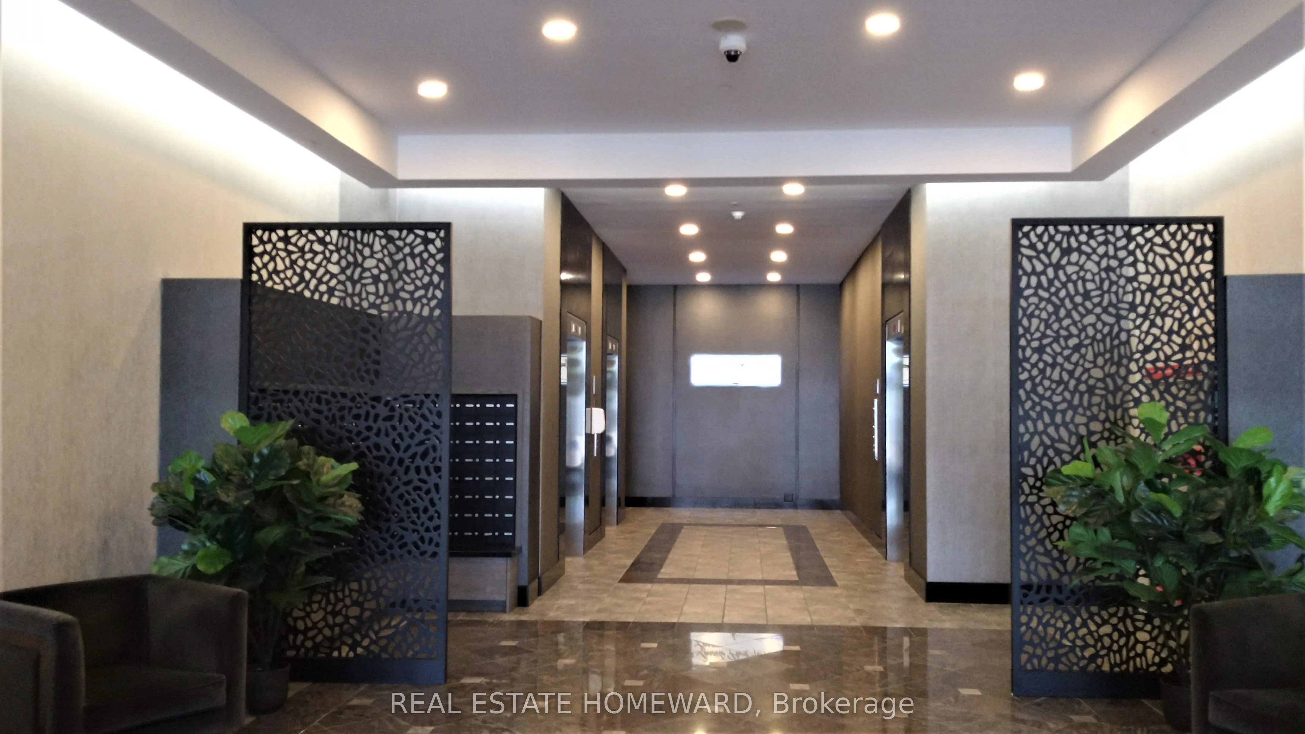 1 Leaside Park Drive, #417