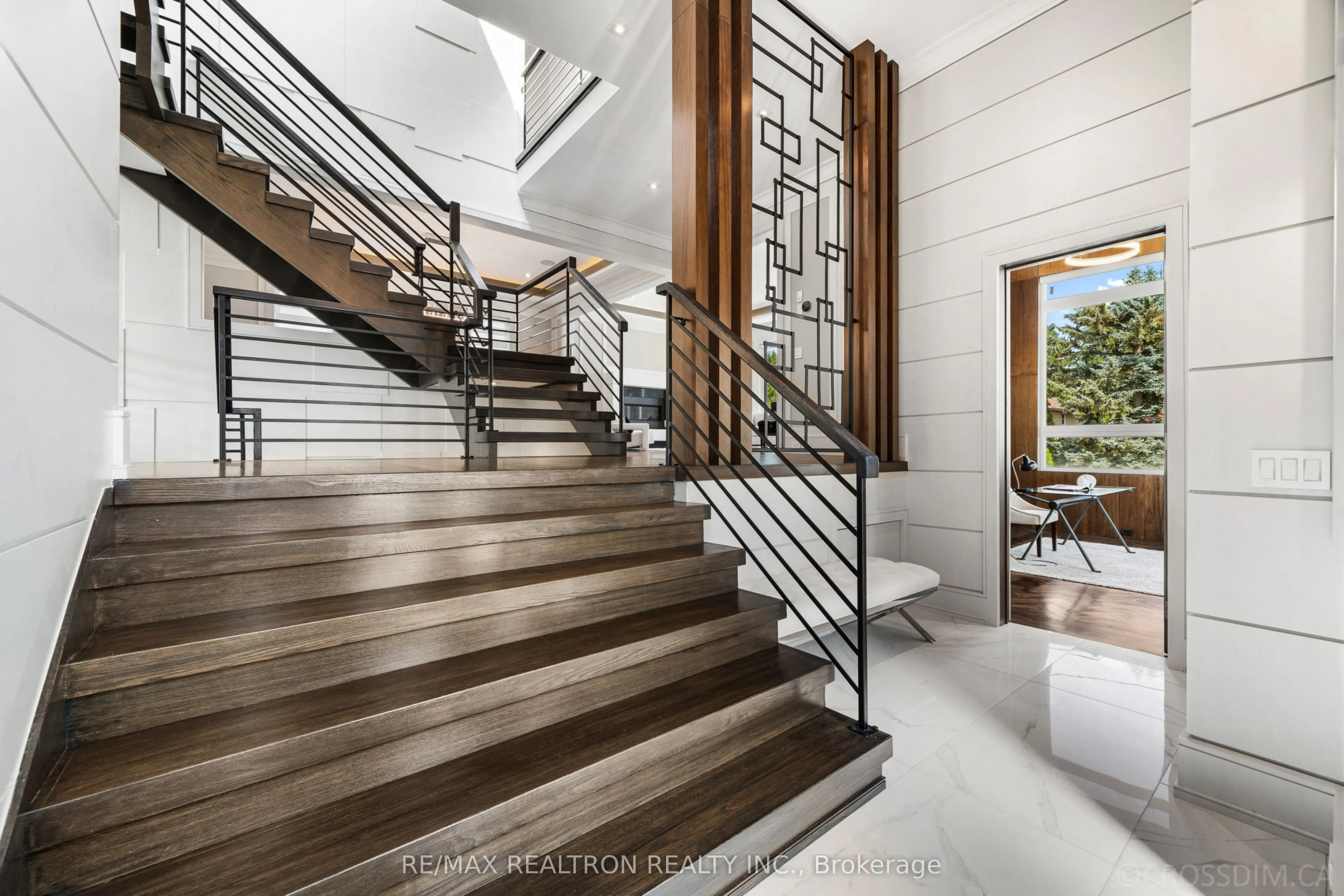 225 Northwood Drive