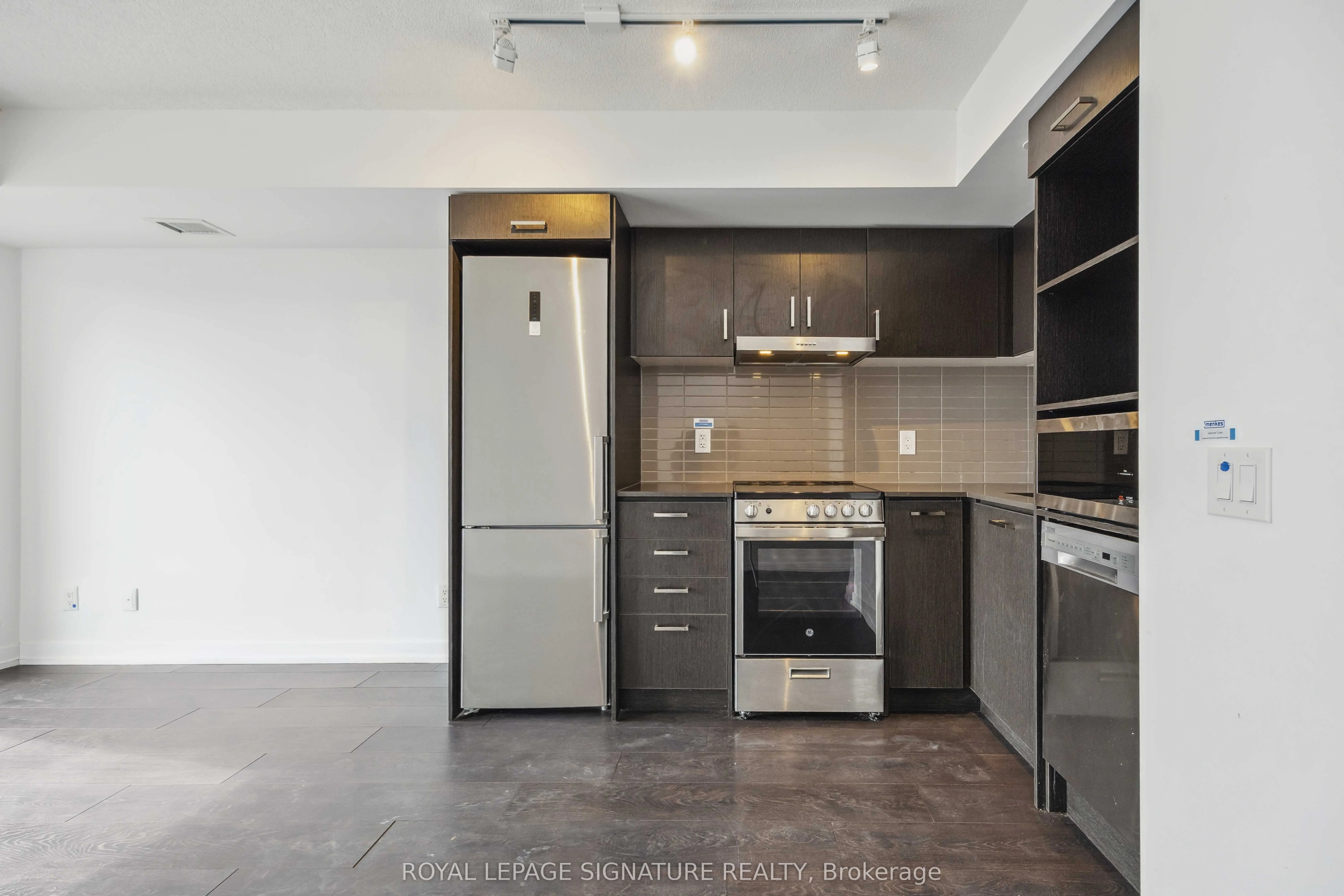219 Dundas Street E, #2102