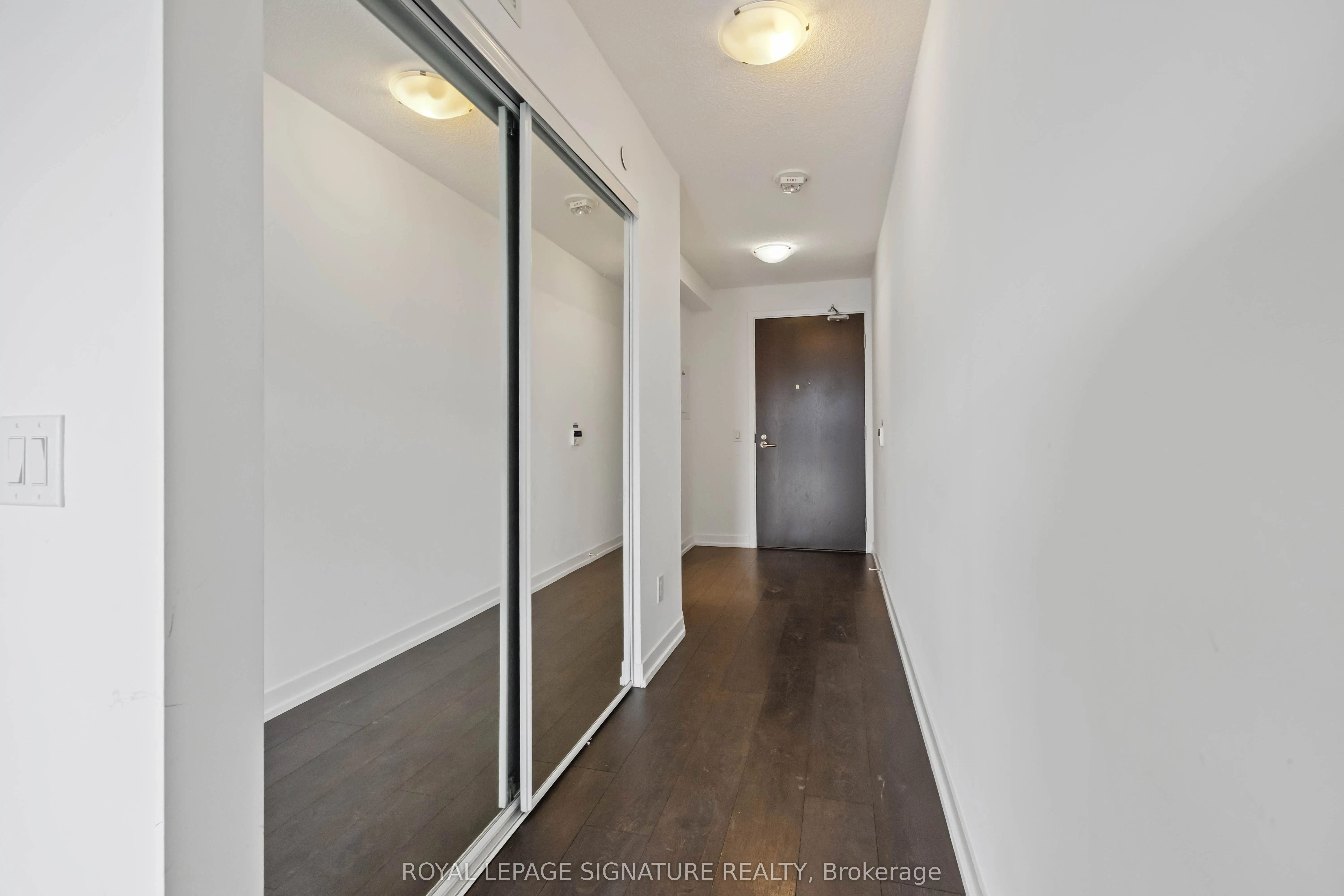 219 Dundas Street E, #2102