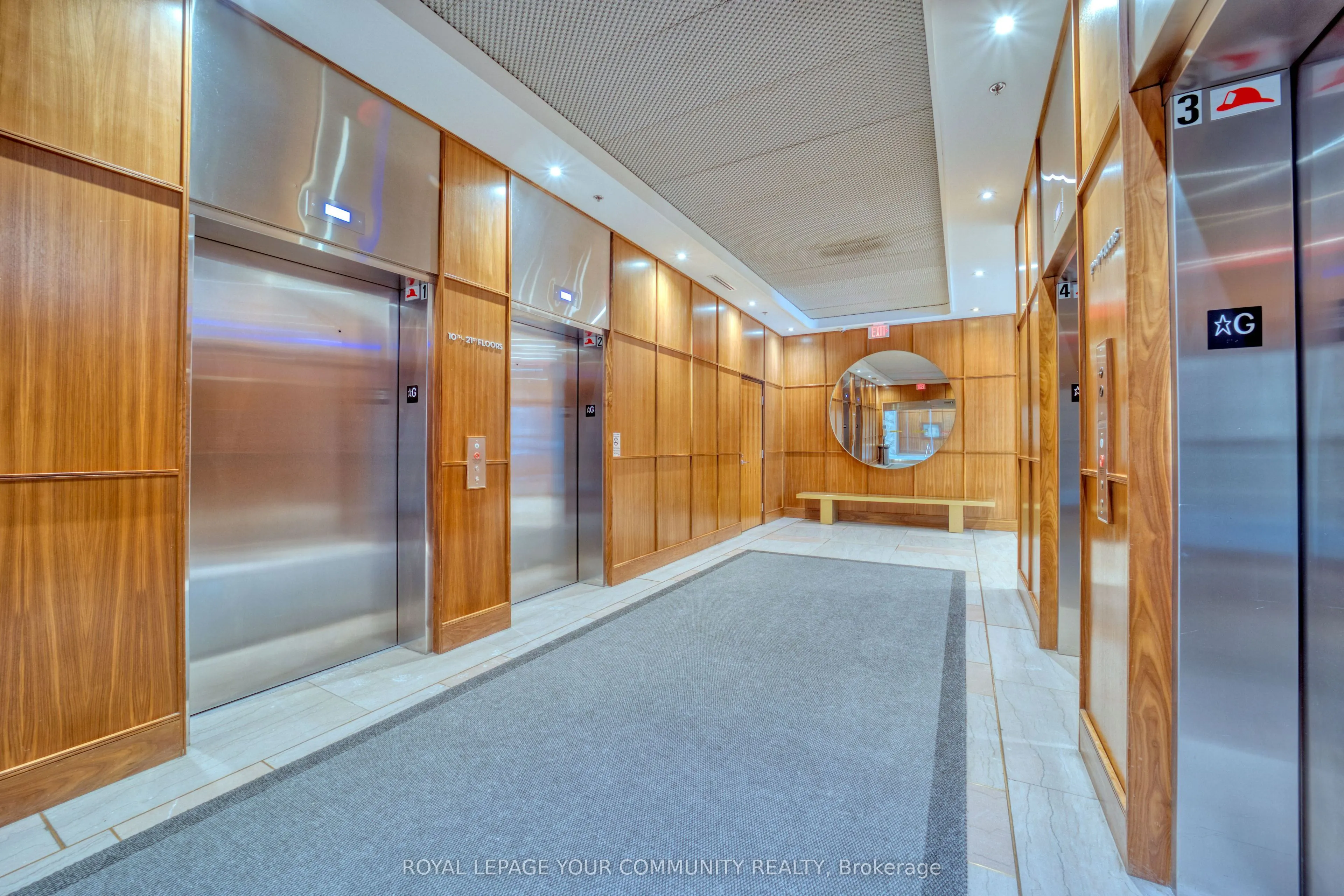 111 St Clair Avenue W, #1618