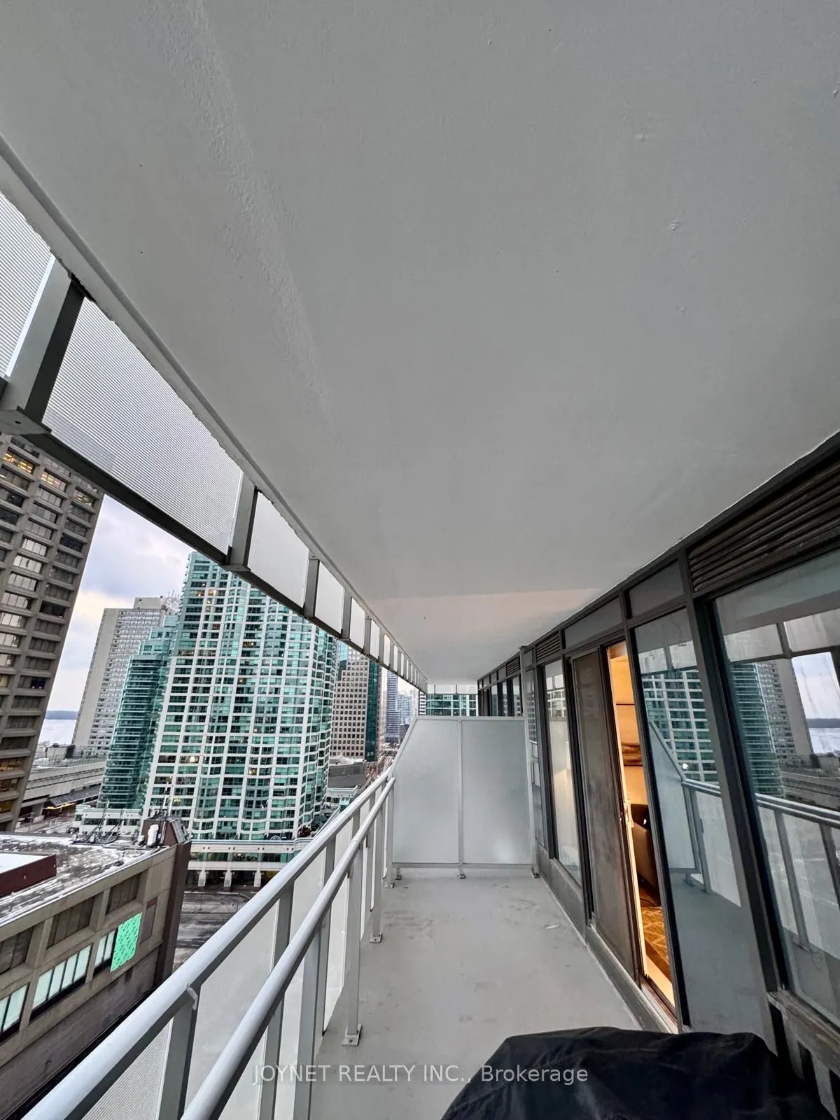 28 Freeland Street #1201