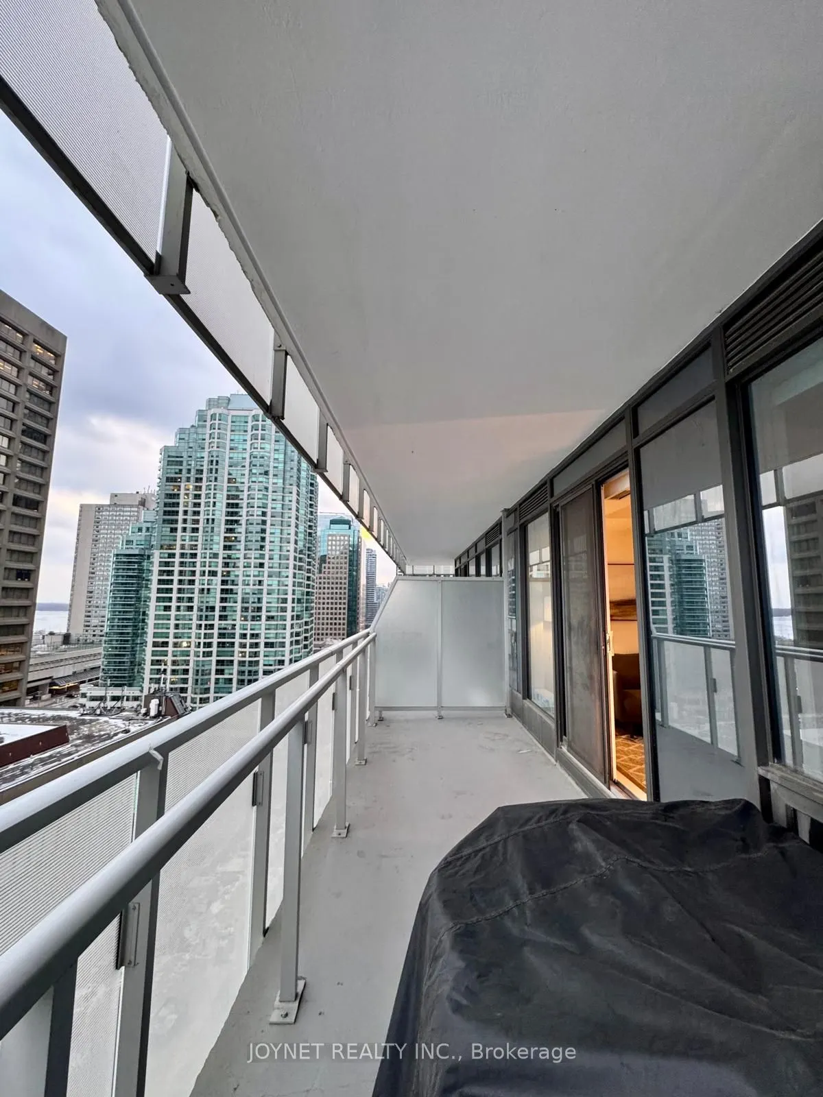 28 Freeland Street #1201