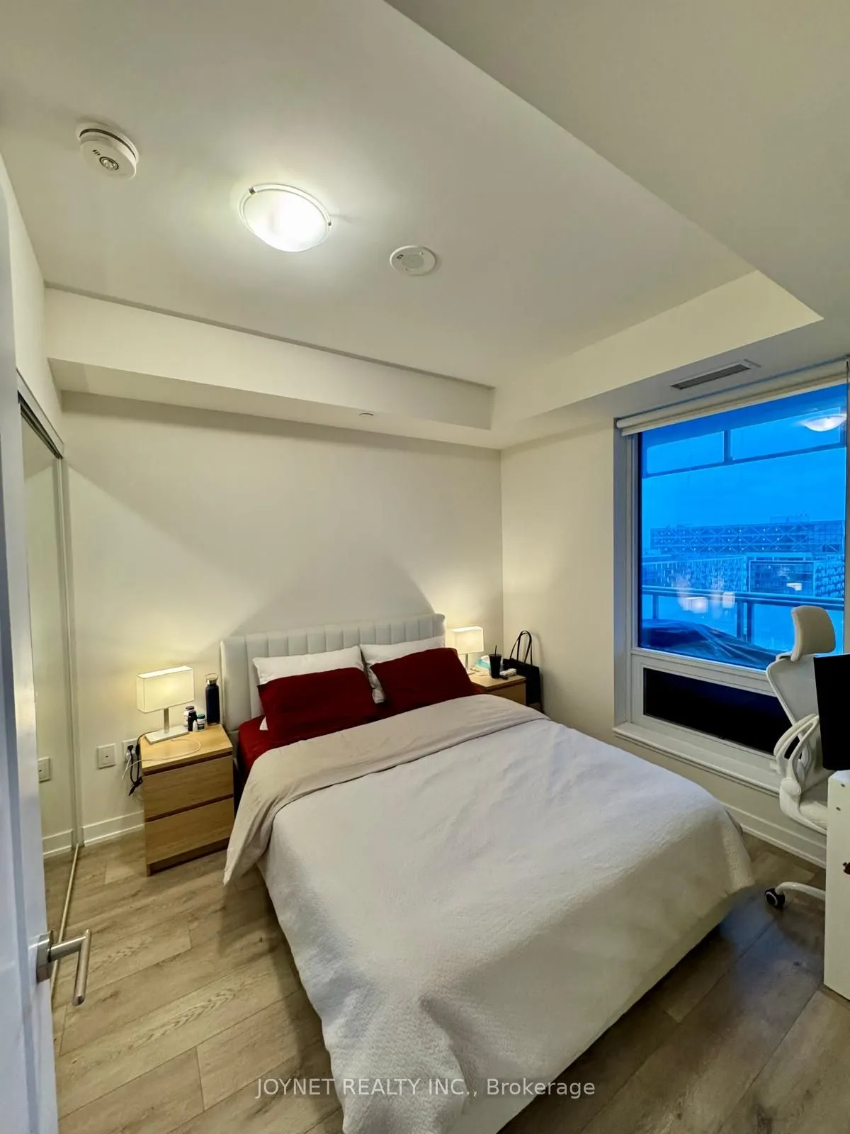 28 Freeland Street #1201