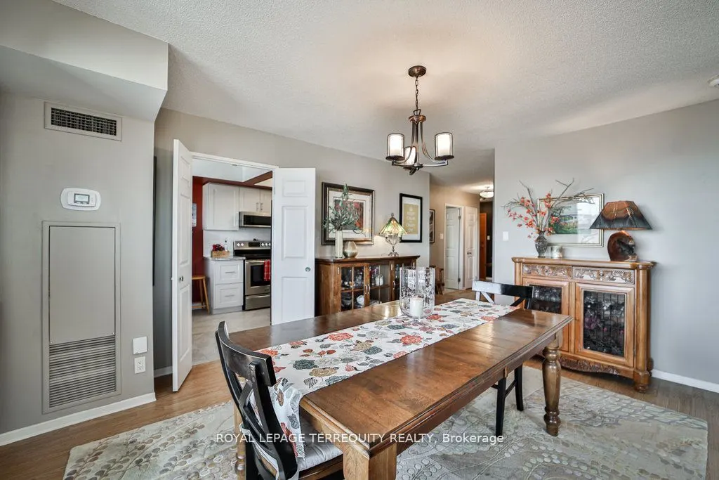 195 Wynford Drive #1106