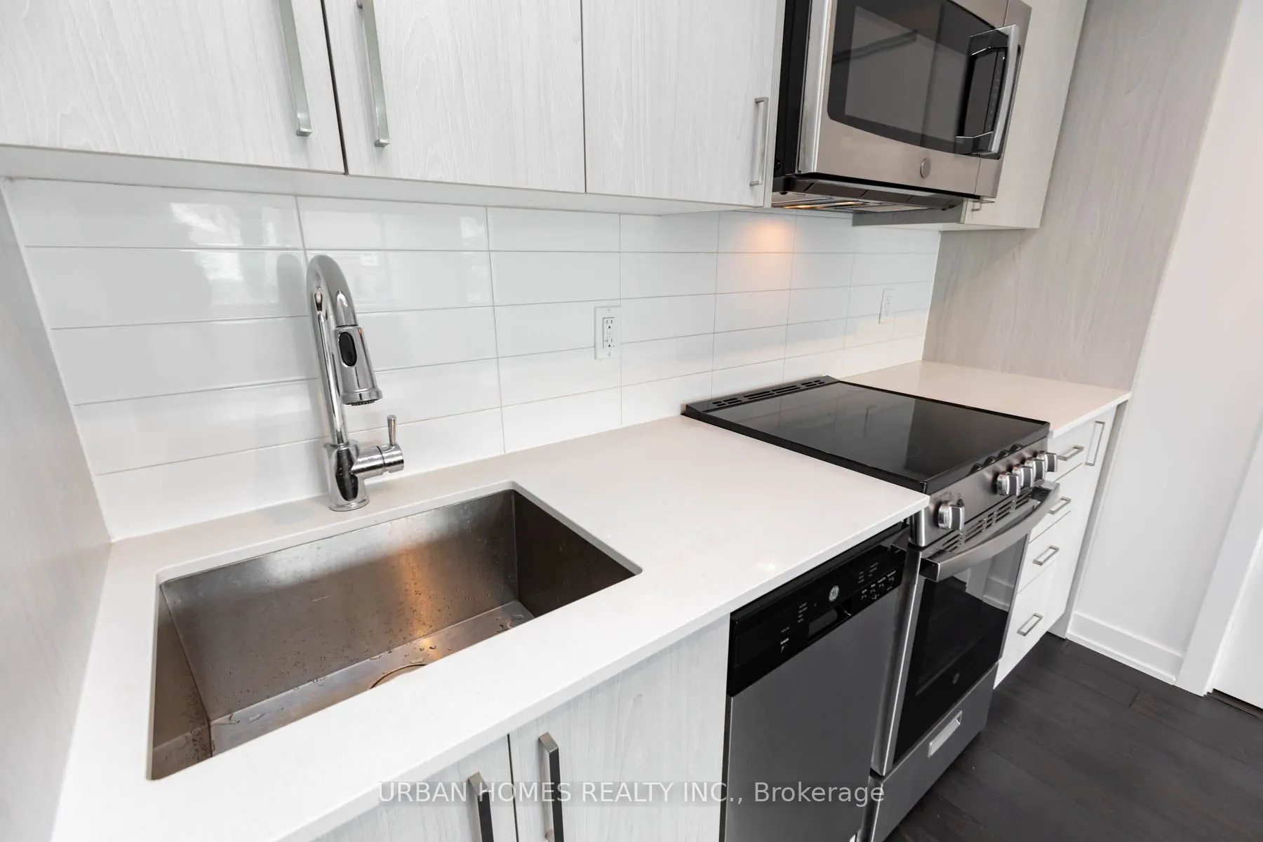 1 Cardiff Road, #313