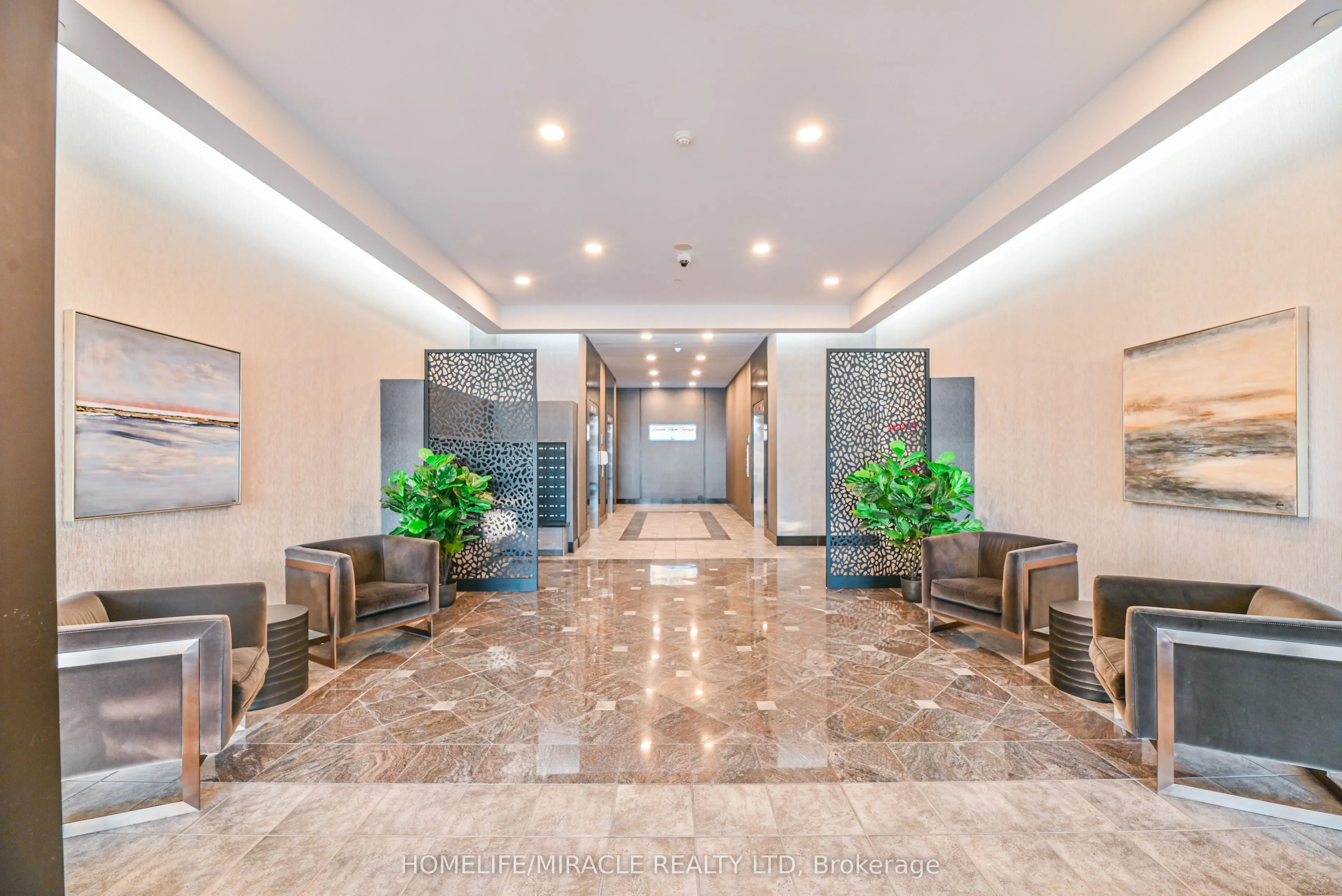1 Leaside Park Drive, #305