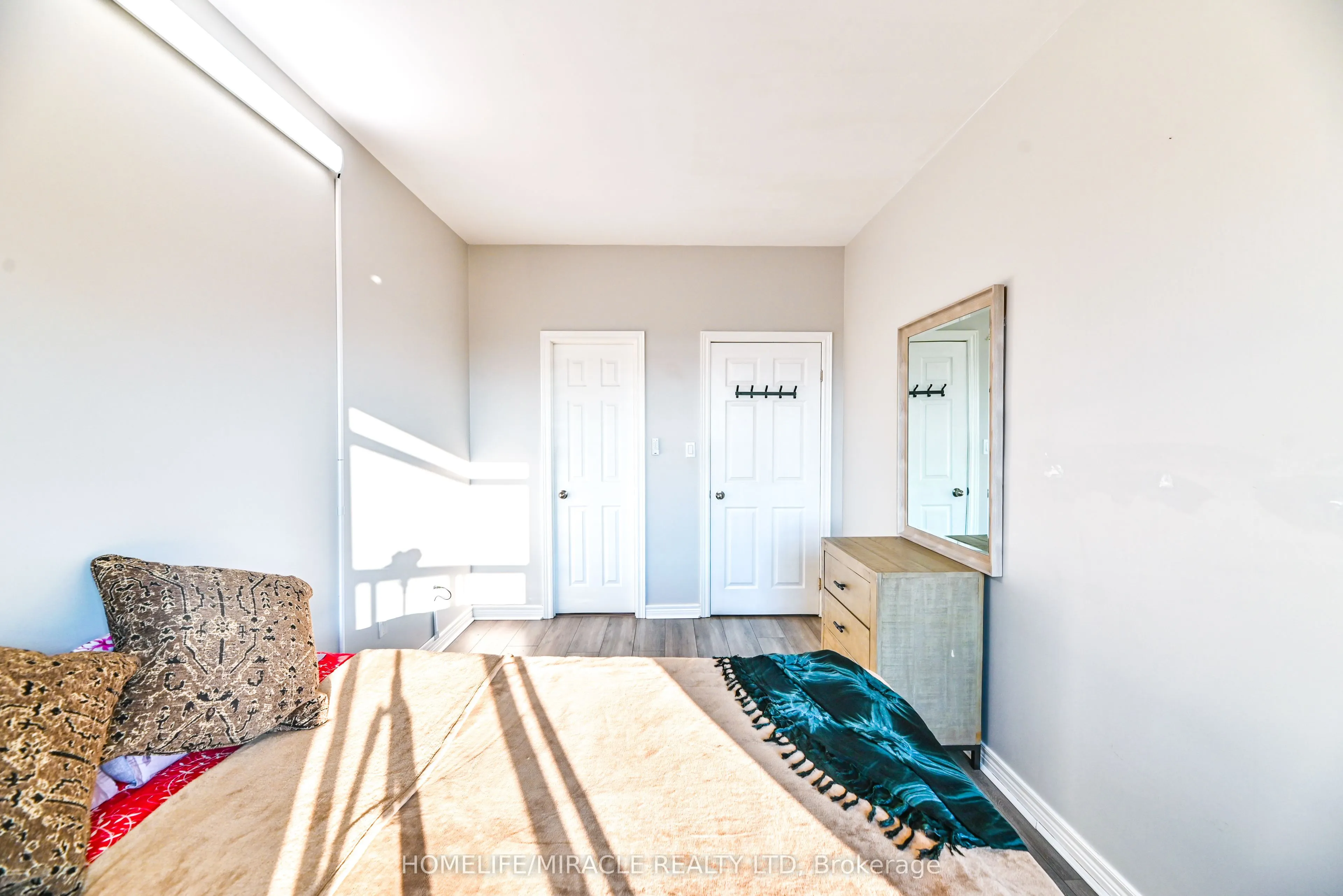 1 Leaside Park Drive, #305