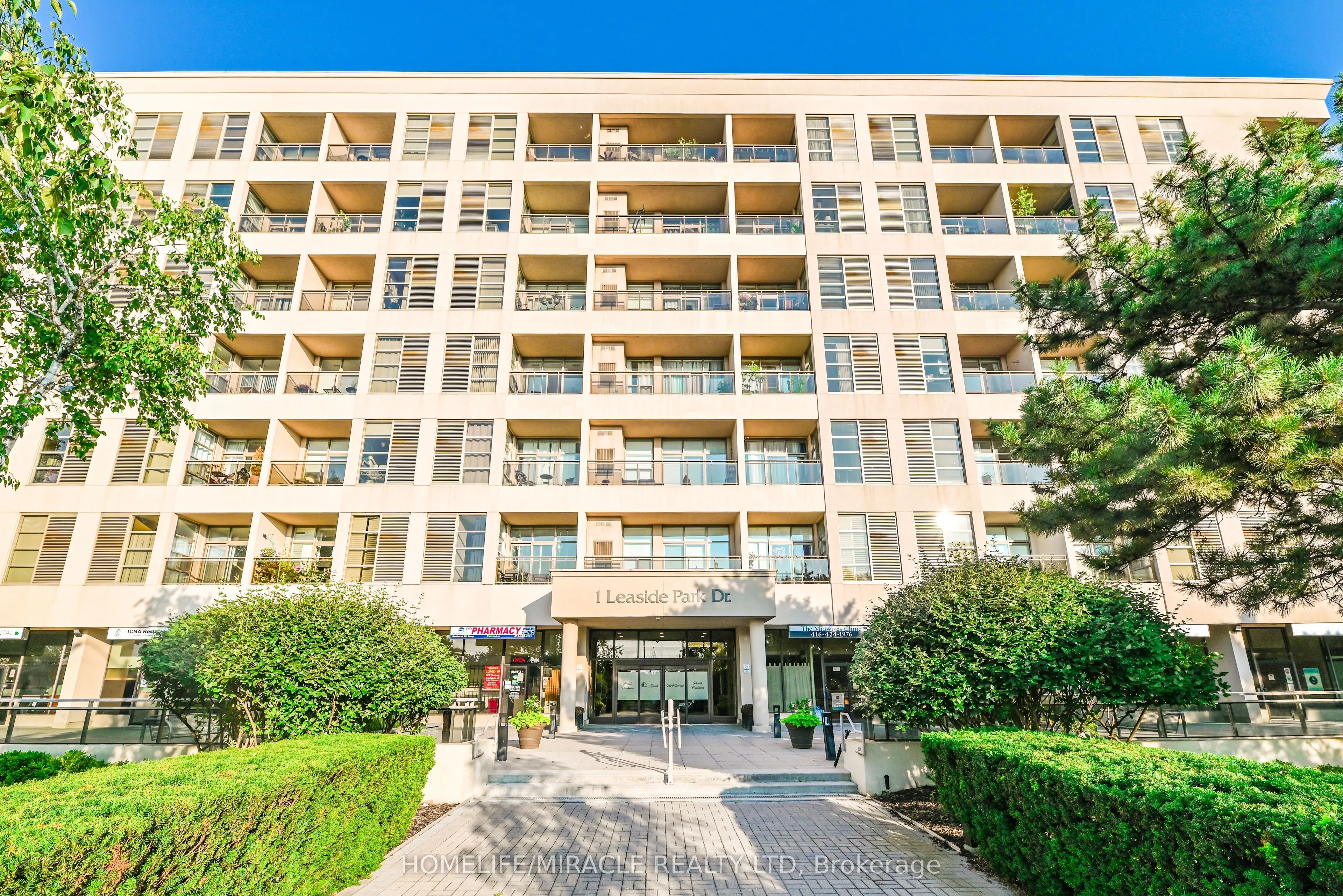 1 Leaside Park Drive, #305