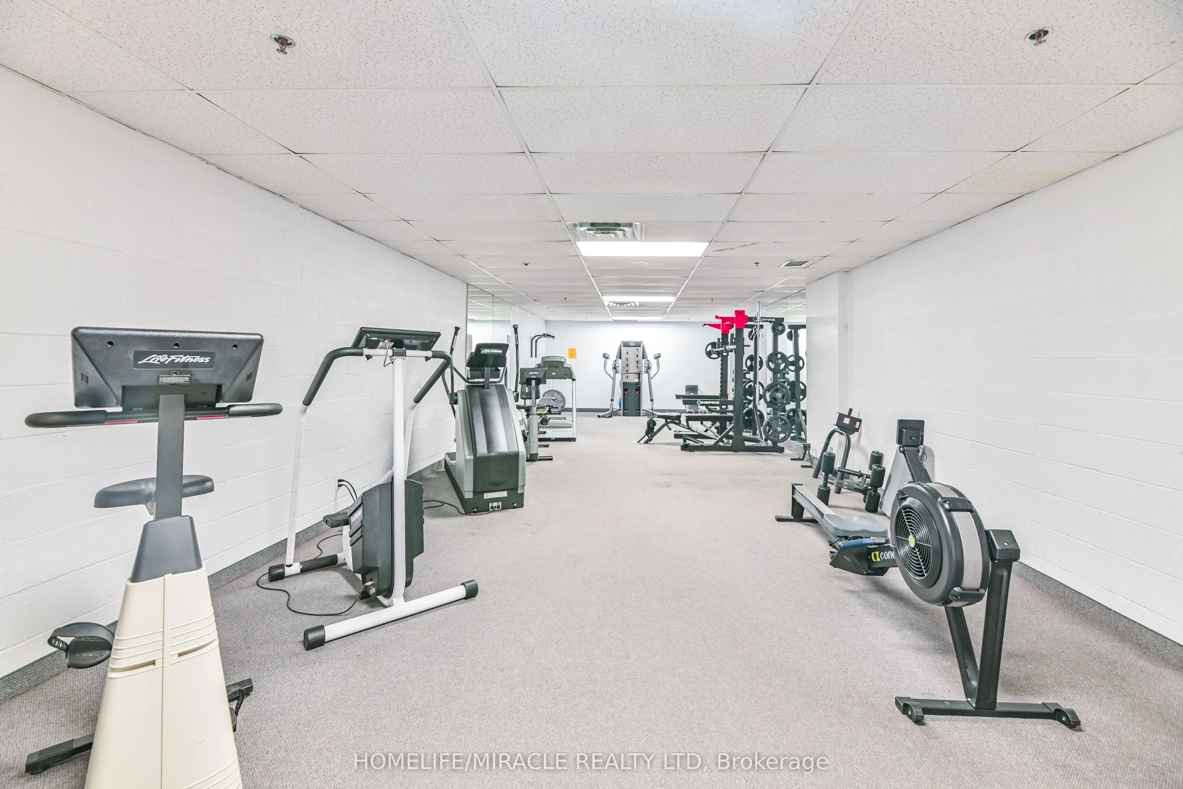 1 Leaside Park Drive, #305