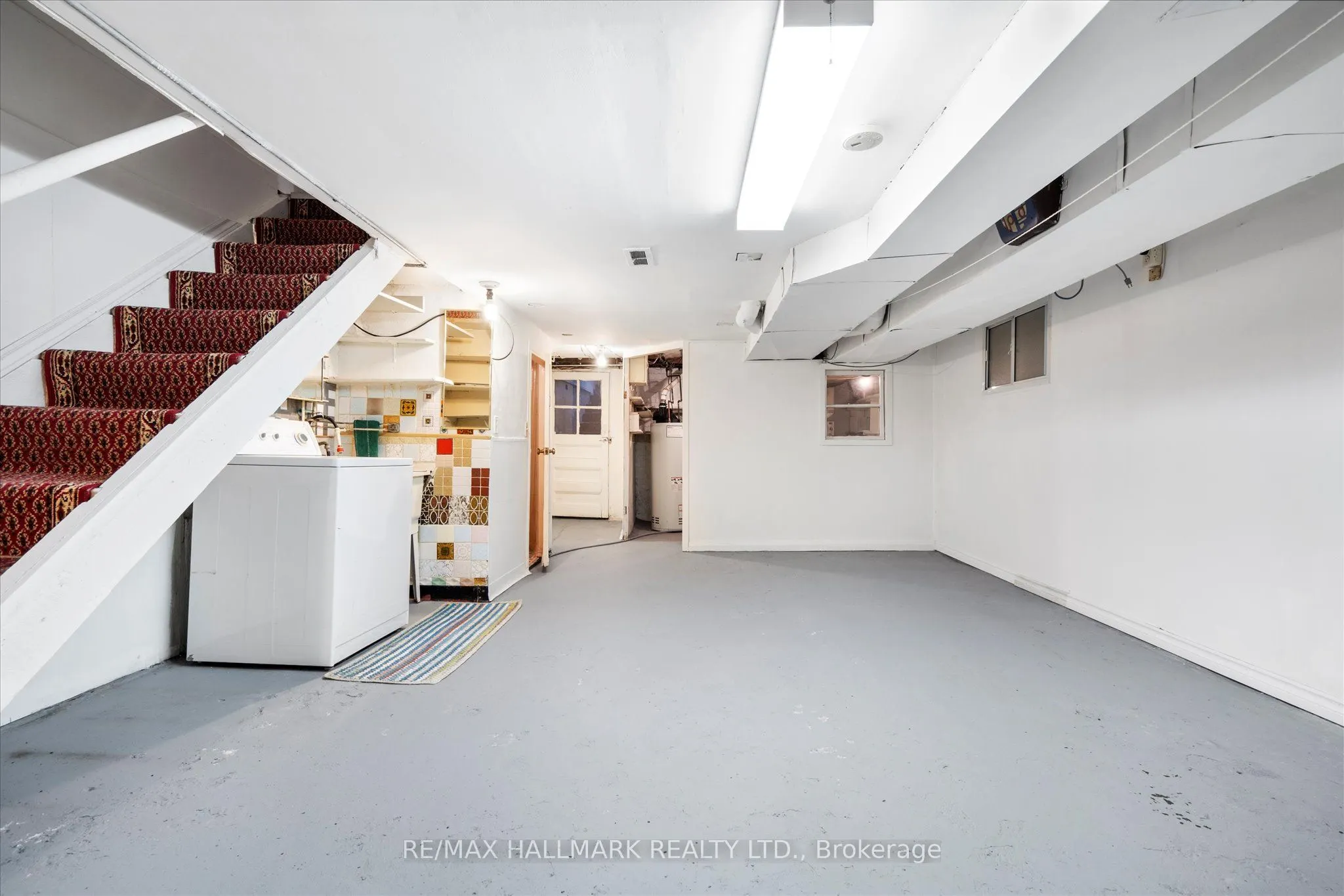 393 Ossington Avenue
