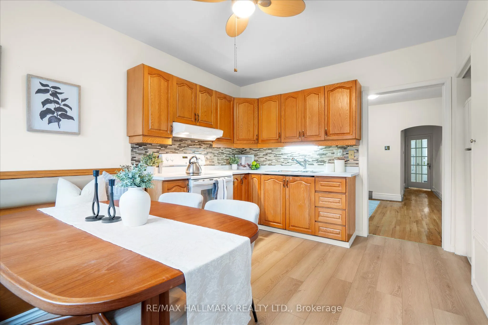 393 Ossington Avenue