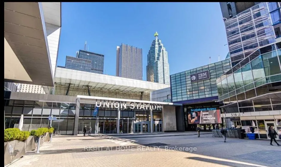 14 York Street #708