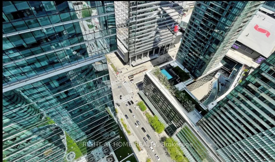 14 York Street #708