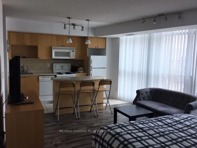 18 Yonge Street #1012