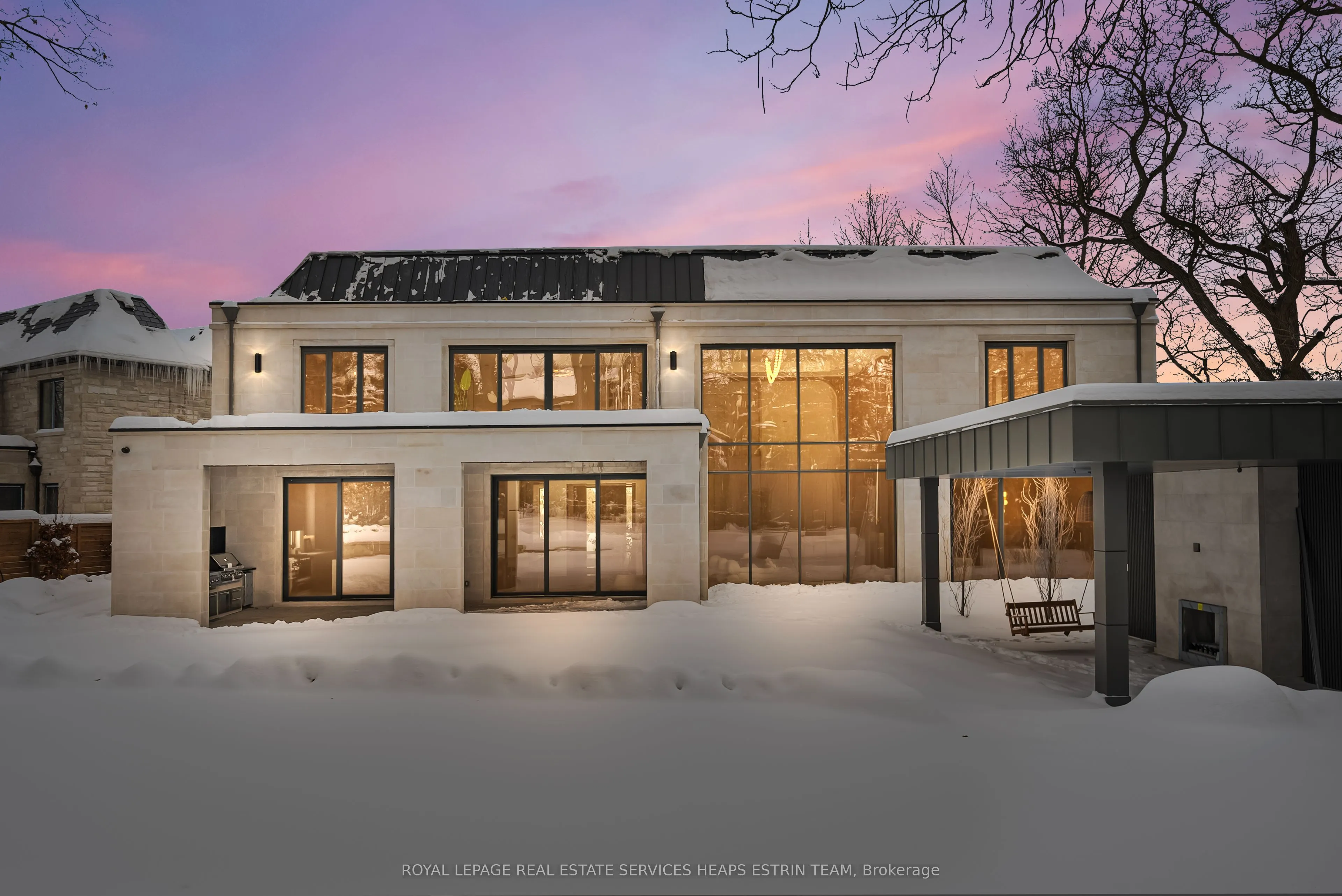 90 Arjay Crescent